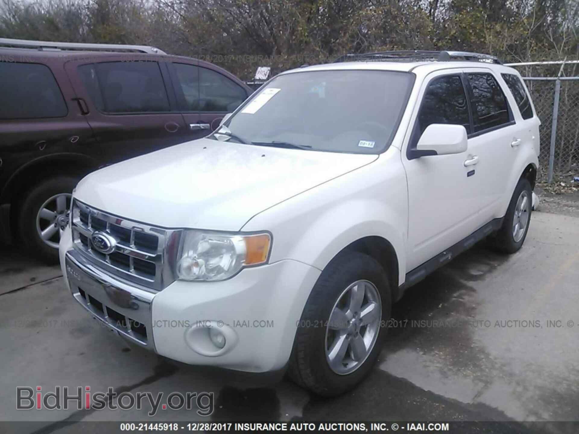 2012 Ford Escape - VIN: 1FMCU0E7XCKC42080 - Photo 2