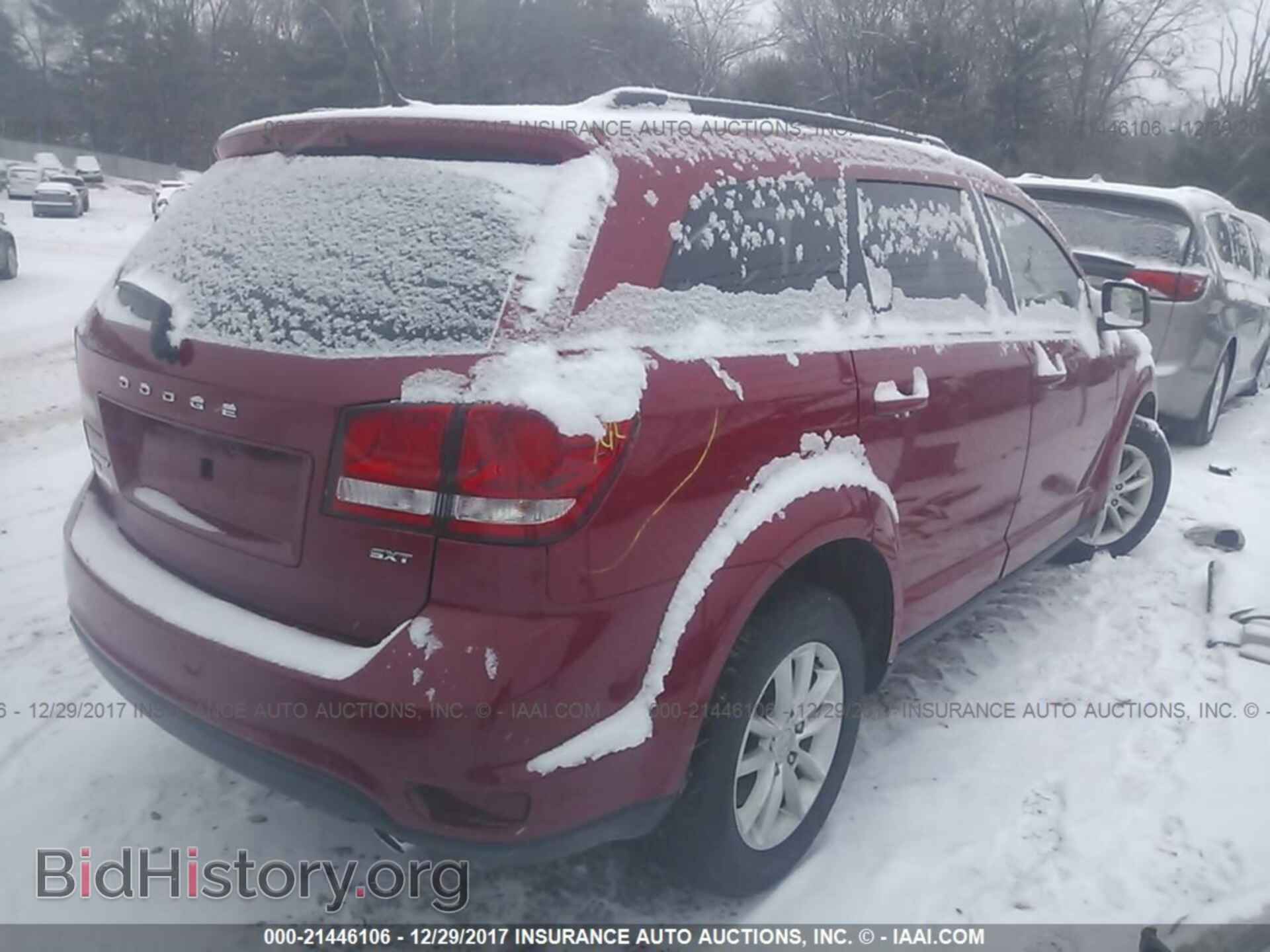 2017 Dodge Journey - VIN: 3C4PDDBG3HT512323 - Photo 4