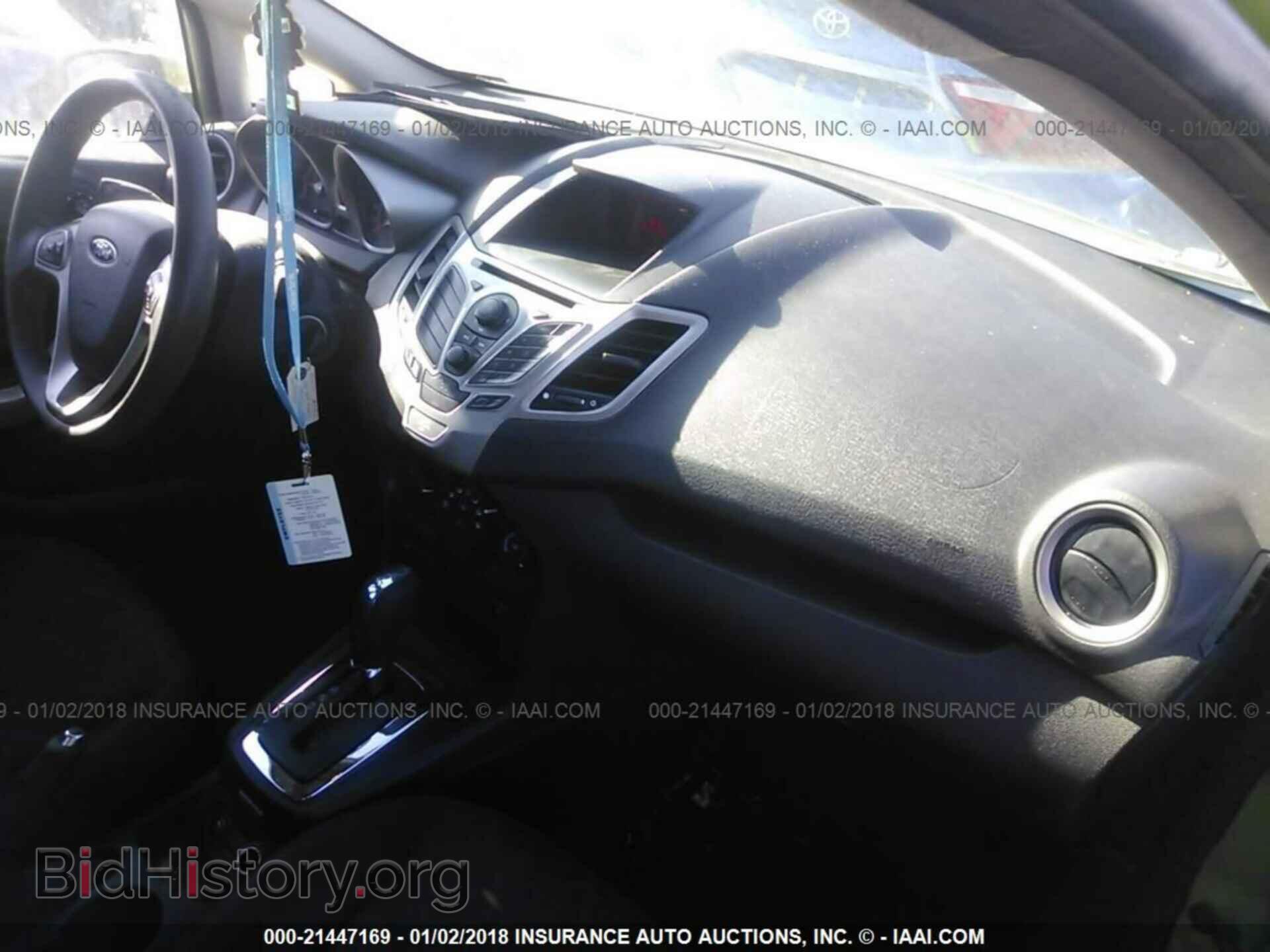 2012 Ford Fiesta - VIN: 3FADP4BJ1CM185242 - Фото 5