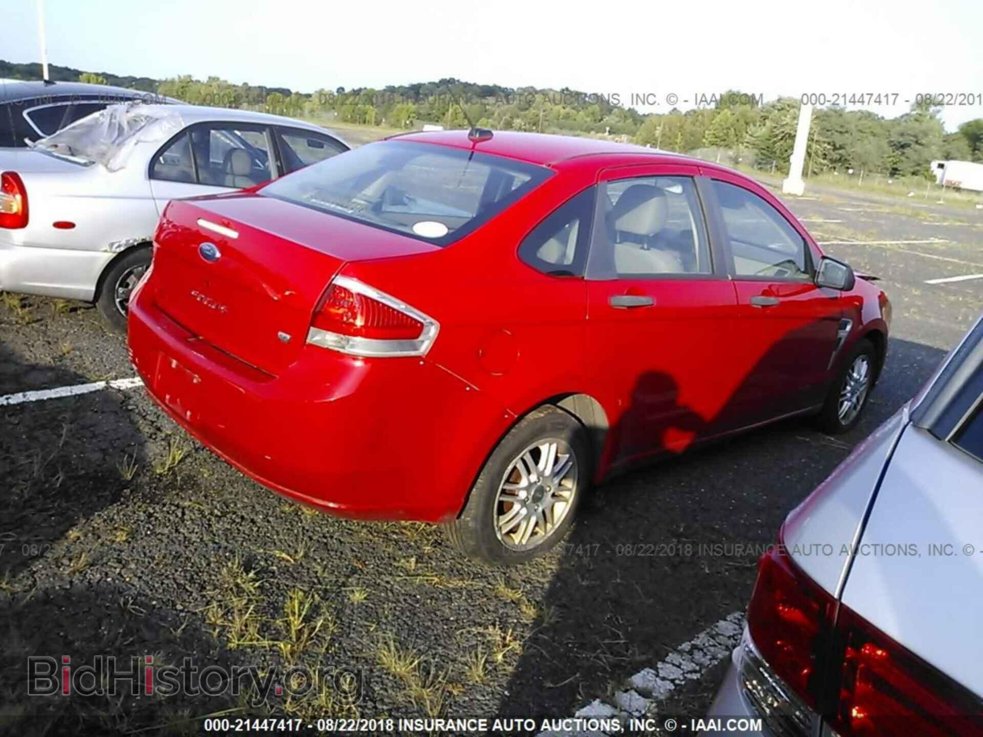 2008 FORD FOCUS - VIN: 1FAHP35N58W220494 - Фото 4