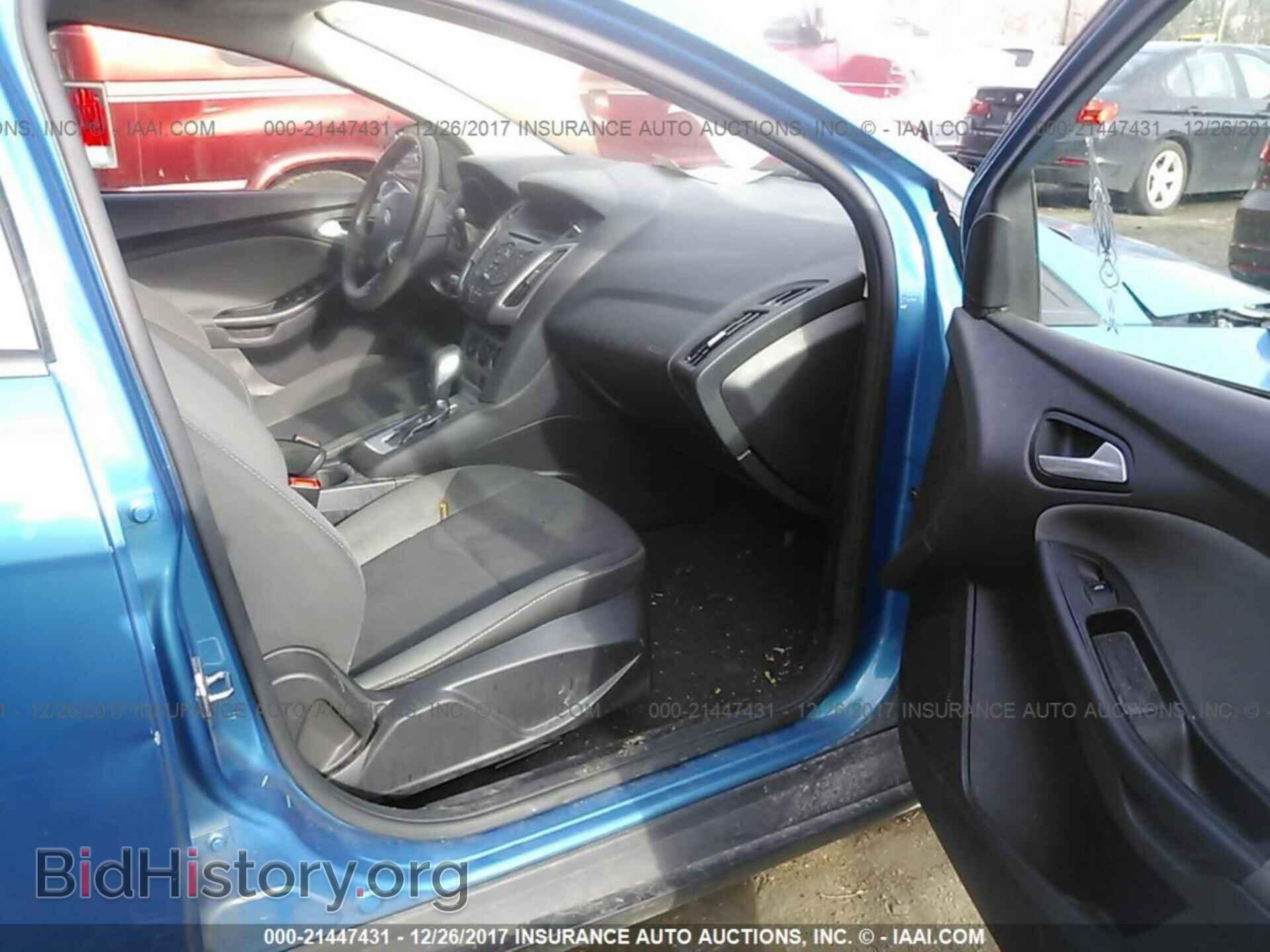 2014 Ford Focus - VIN: 1FADP3F25EL448396 - Photo 5
