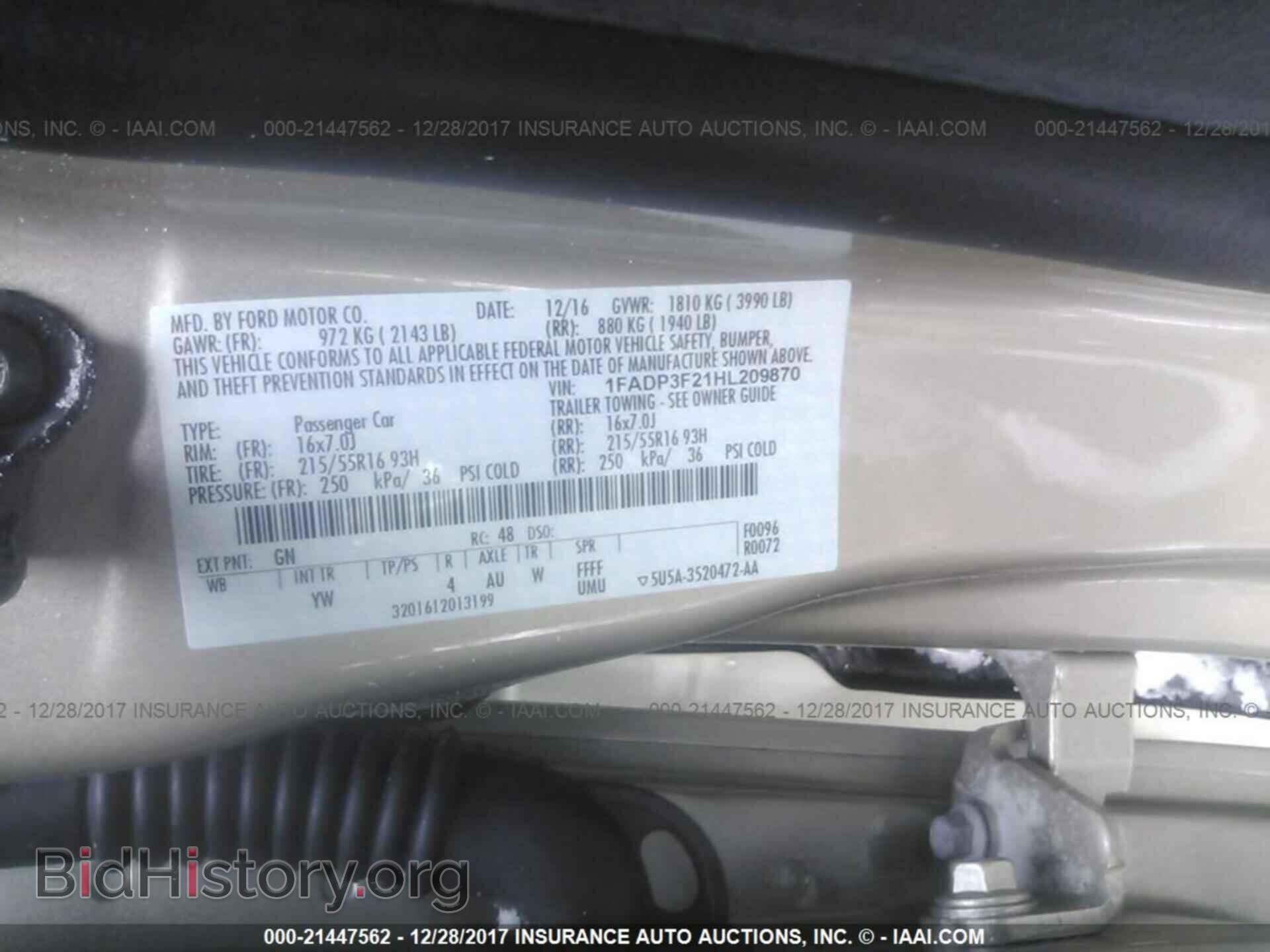 2017 Ford Focus - VIN: 1FADP3F21HL209870 - Photo 9