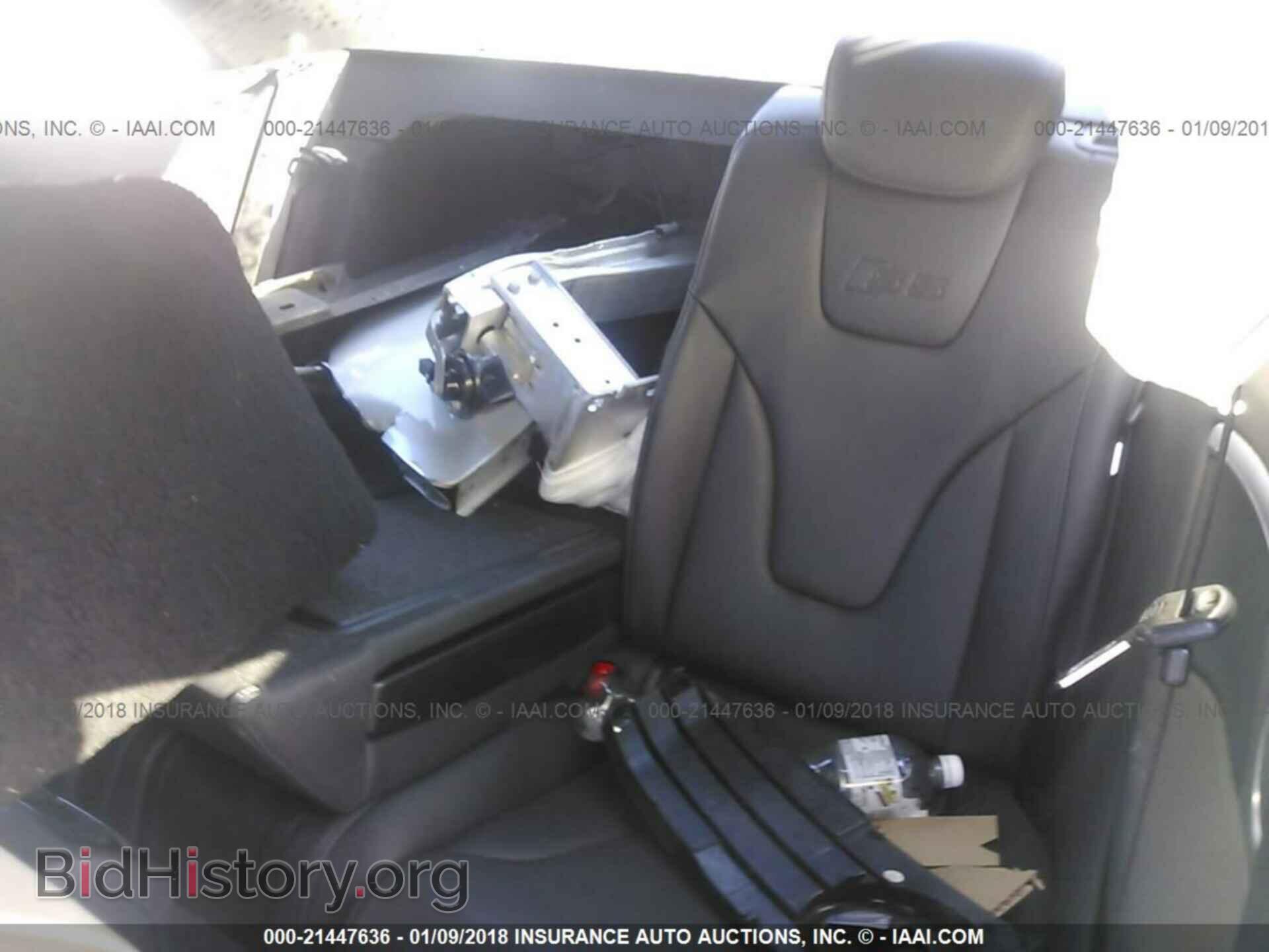 2012 Audi S5 - VIN: WAUCVAFR8CA005419 - Photo 8