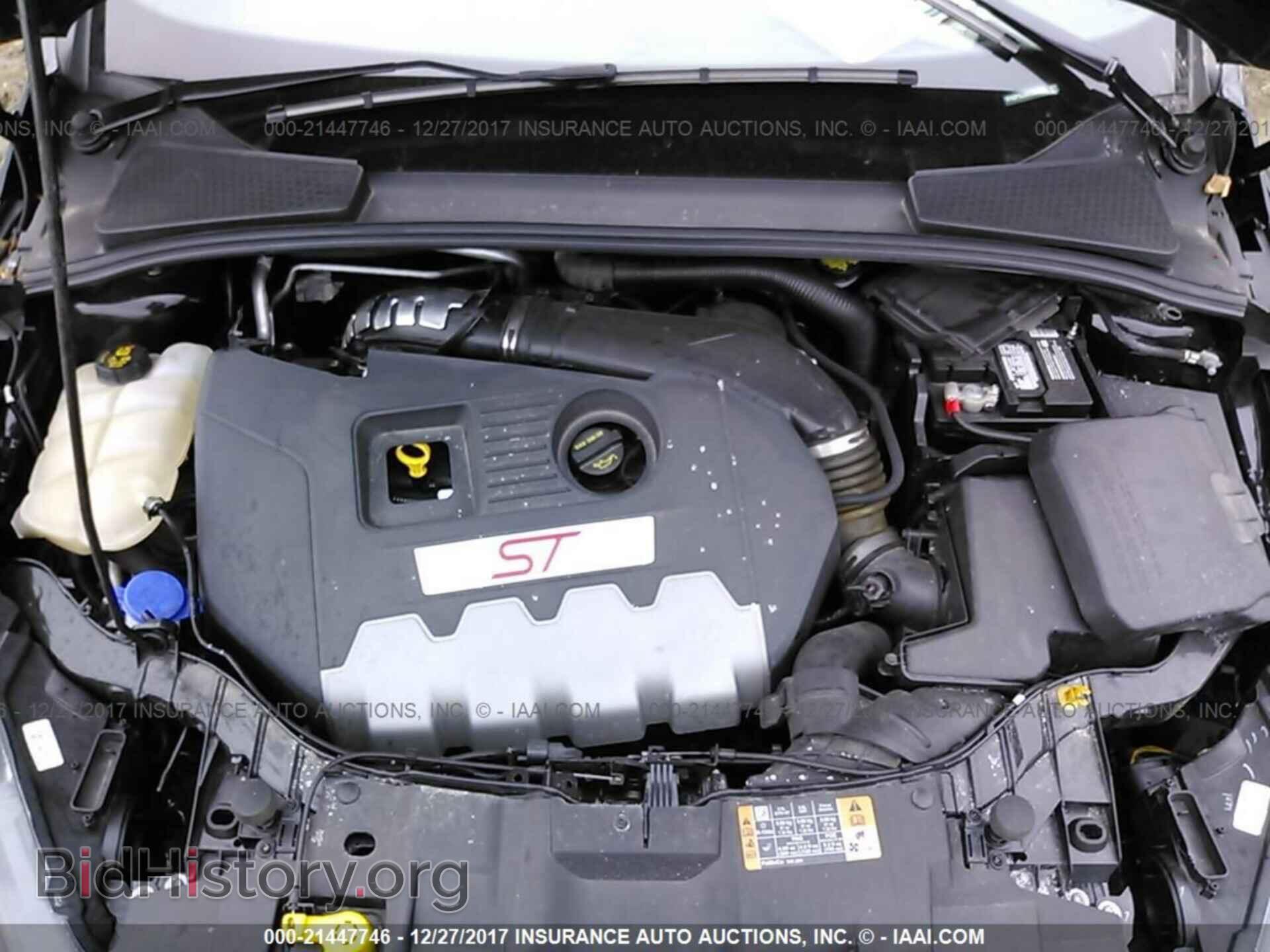 2016 Ford Focus - VIN: 1FADP3L90GL357086 - Photo 10