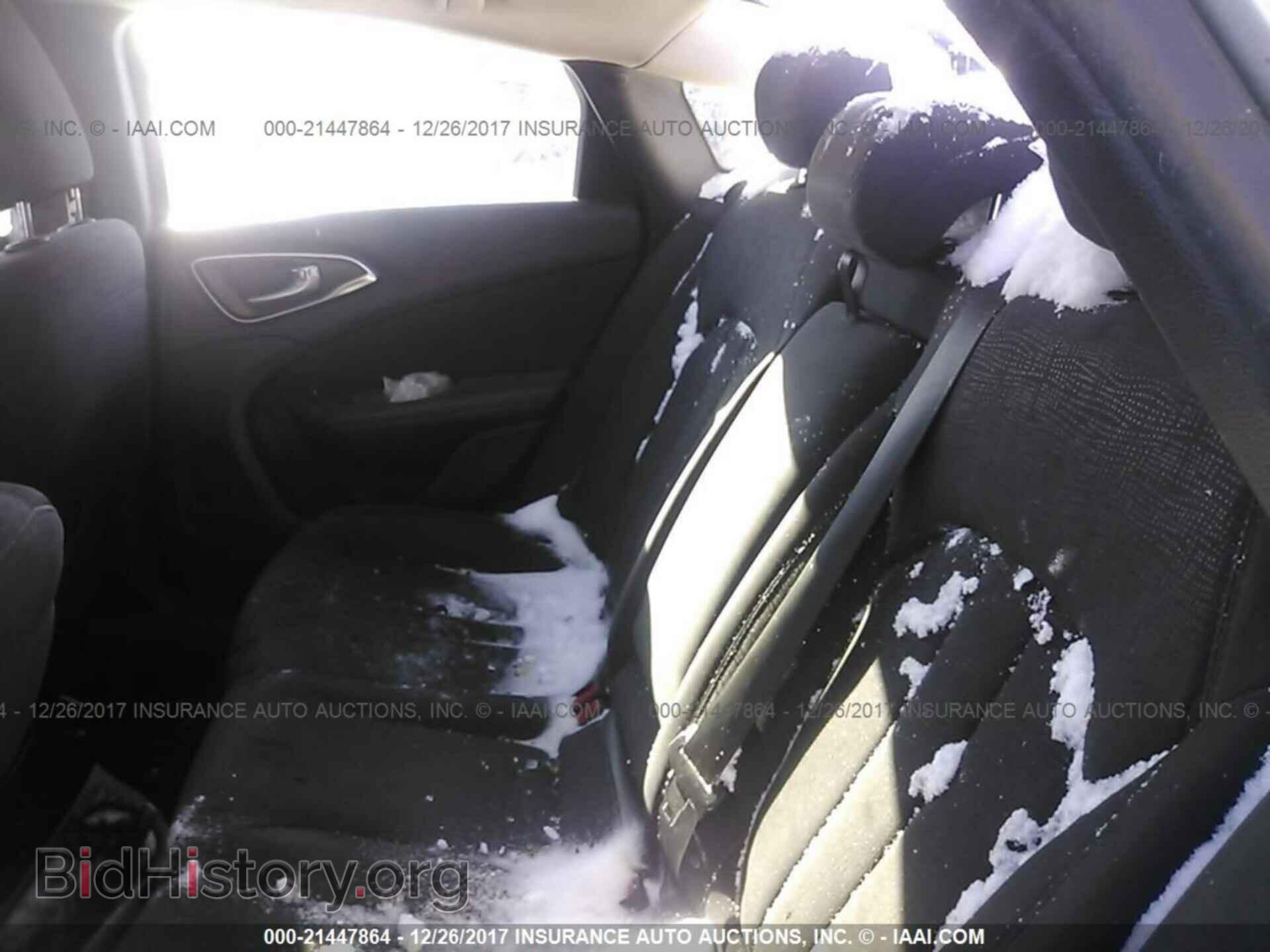 2015 Chrysler 200 - VIN: 1C3CCCAB6FN648061 - Photo 8