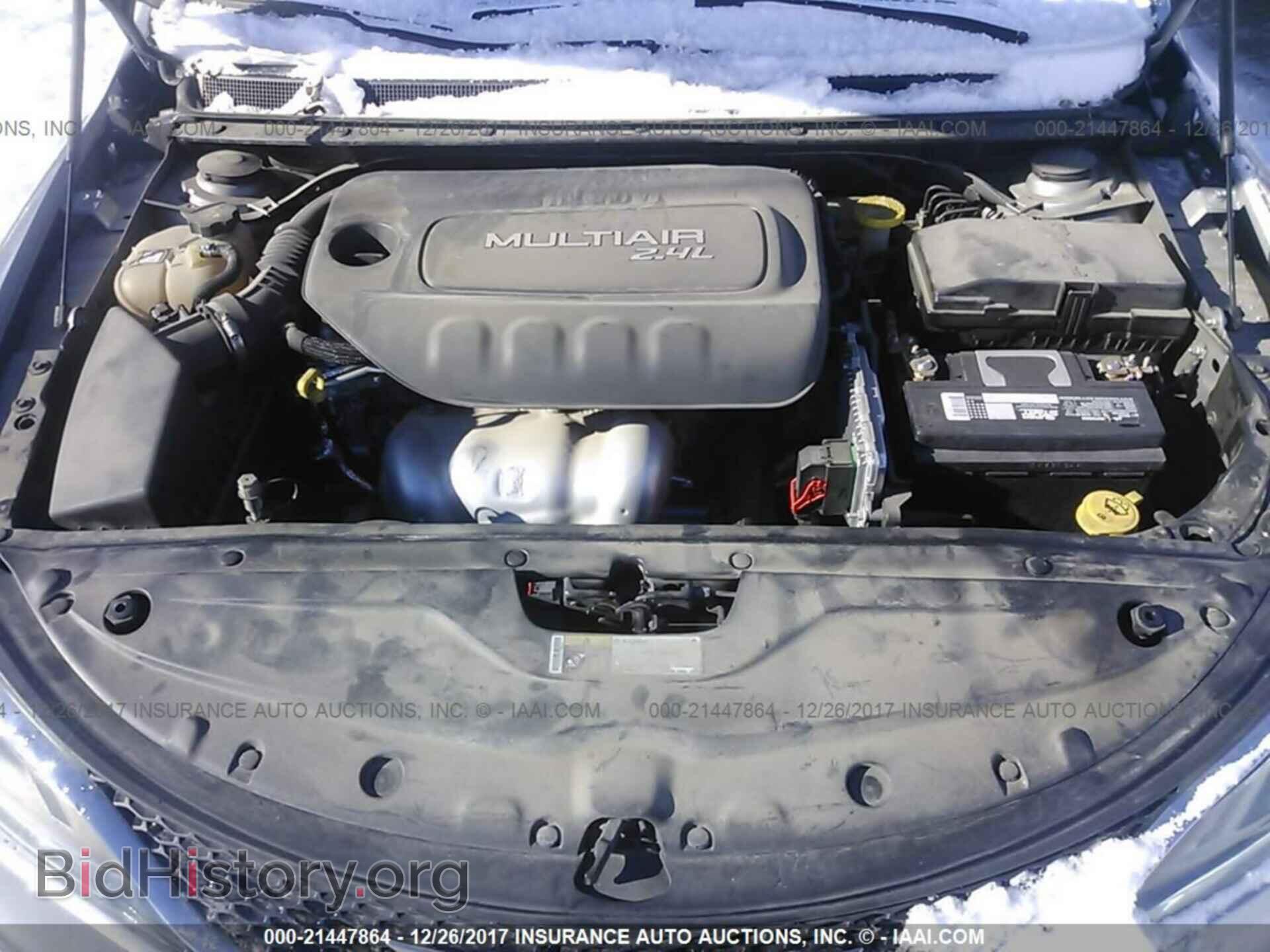 2015 Chrysler 200 - VIN: 1C3CCCAB6FN648061 - Photo 10