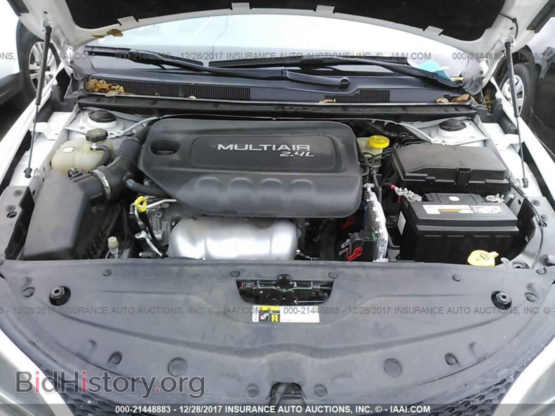 2015 Chrysler 200 - VIN: 1C3CCCCB8FN593674 - Photo 10