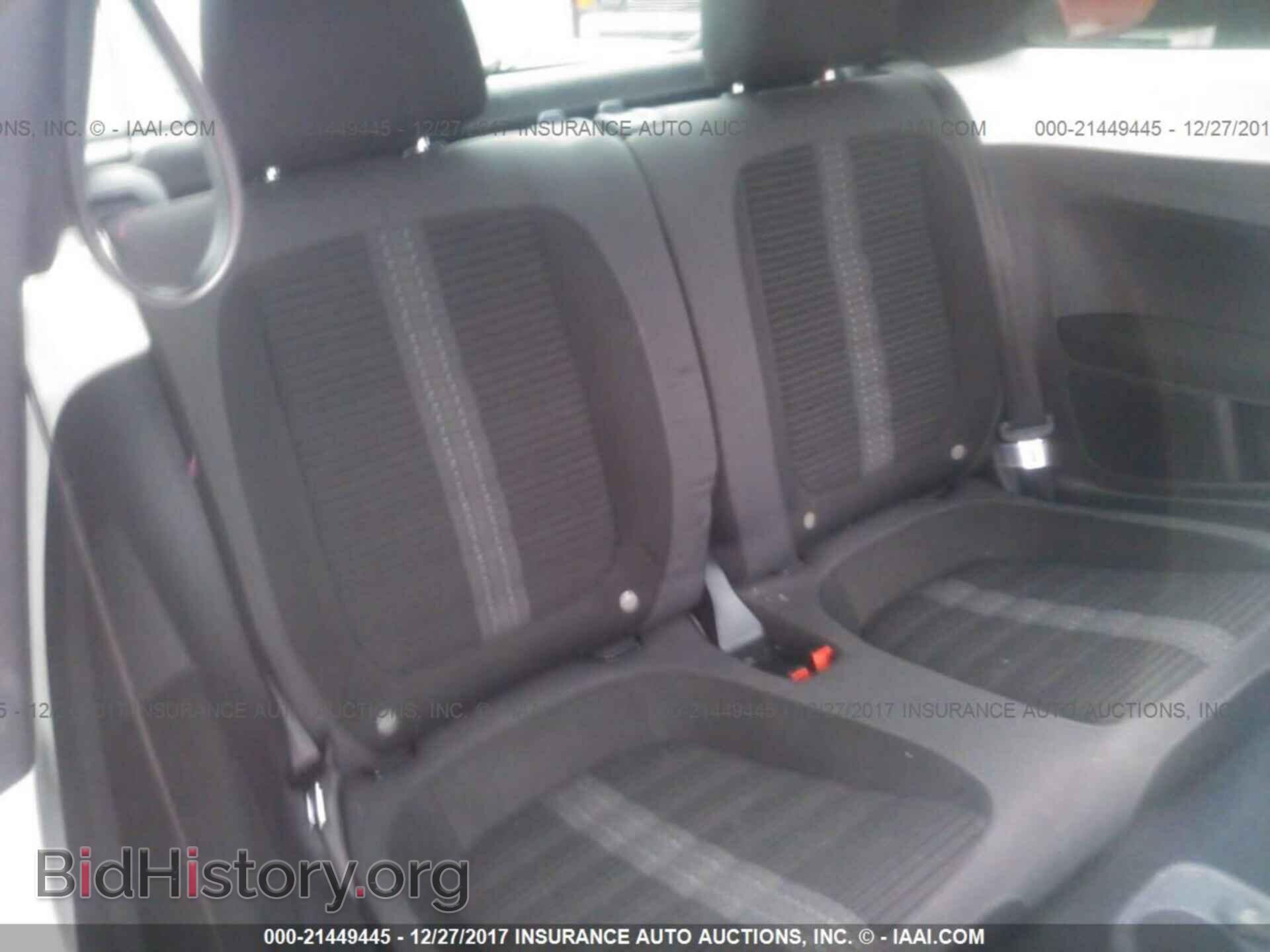 2012 Volkswagen Beetle - VIN: 3VWVA7AT2CM604202 - Фото 8