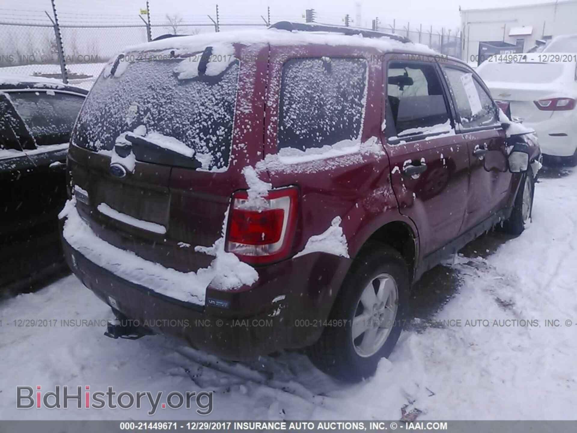 2012 Ford Escape - VIN: 1FMCU0D72CKB63441 - Фото 4