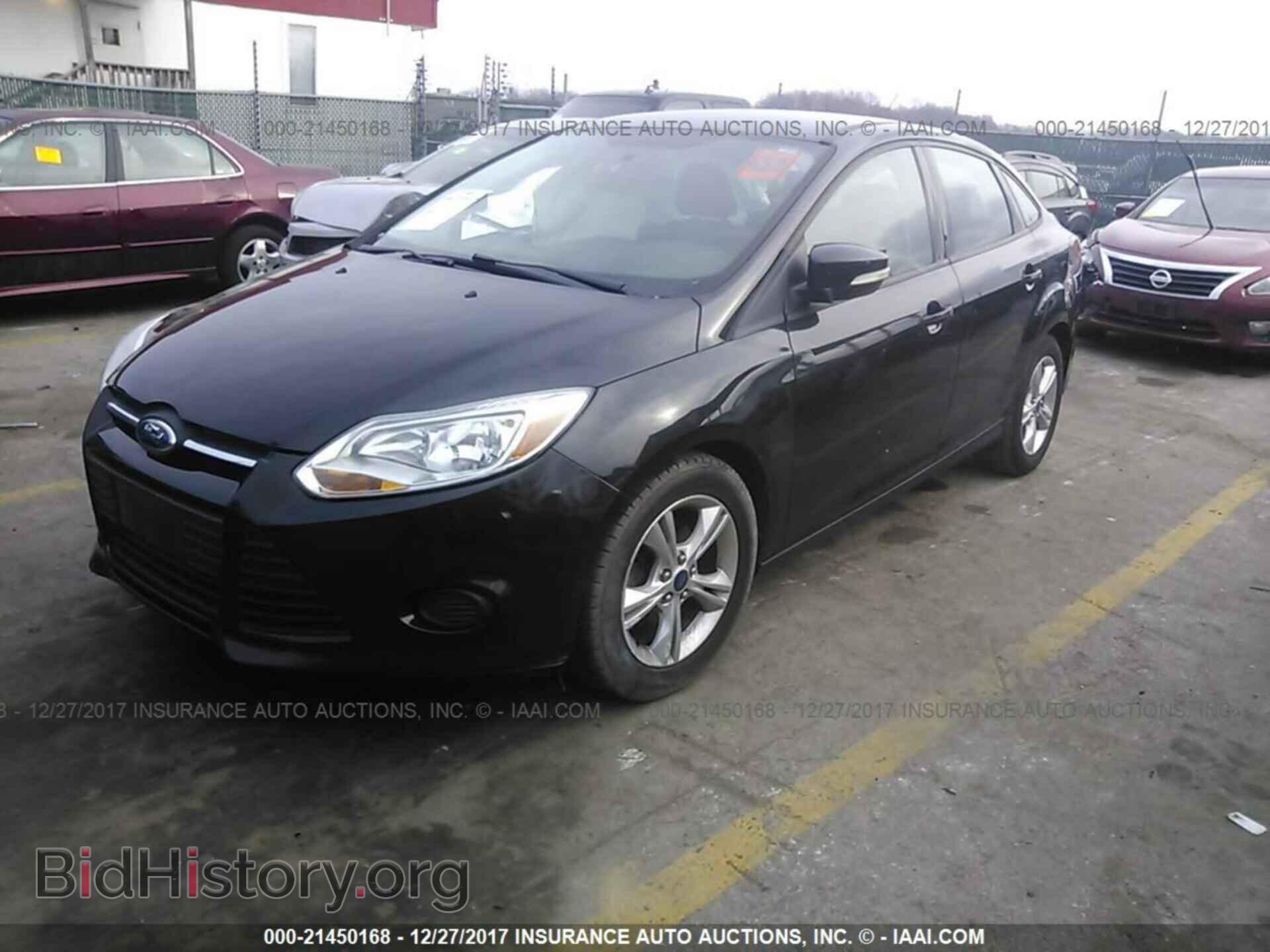 2013 Ford Focus - VIN: 1FADP3F29DL354861 - Фото 2
