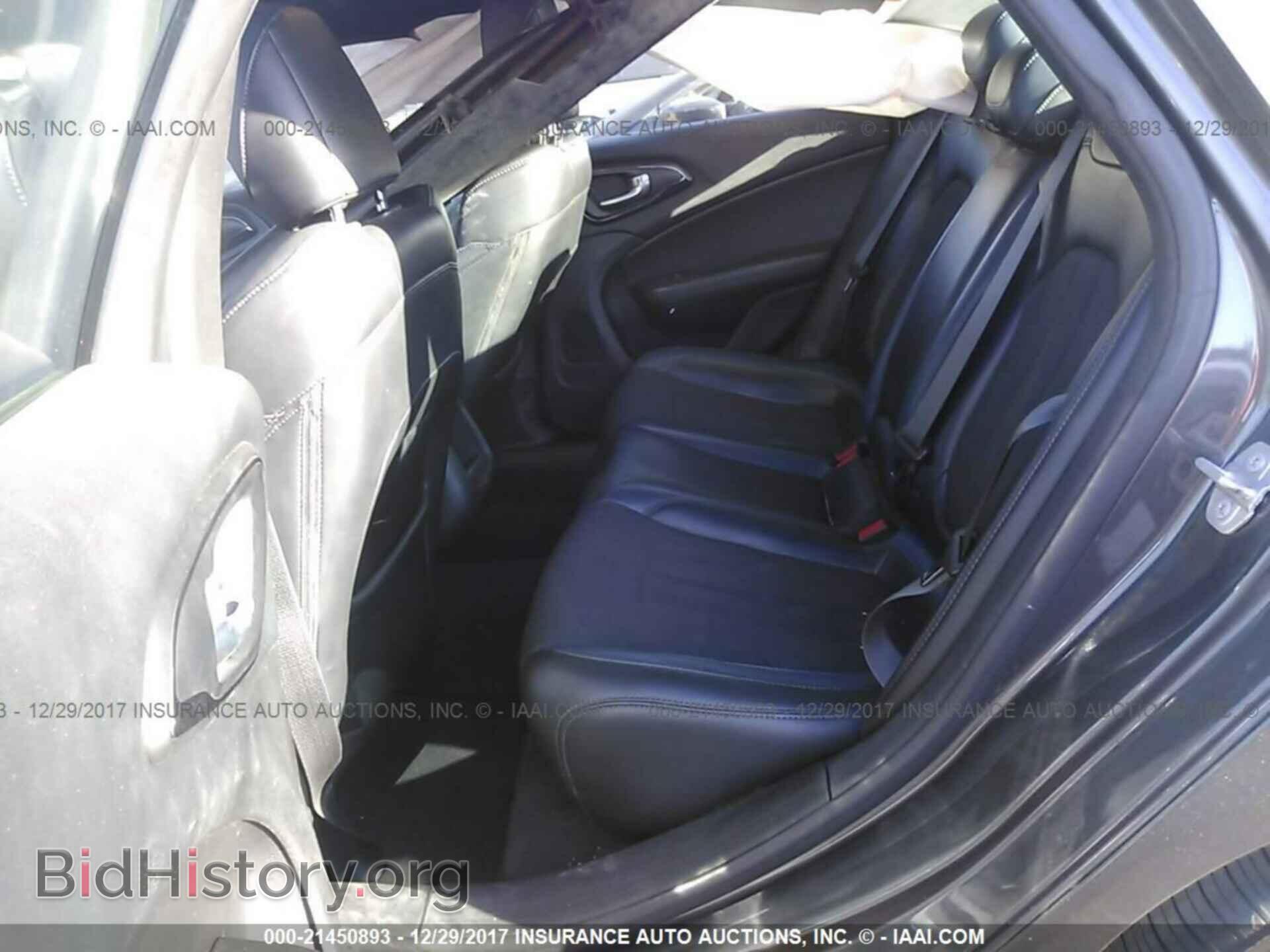 2015 Chrysler 200 - VIN: 1C3CCCBBXFN658980 - Photo 8