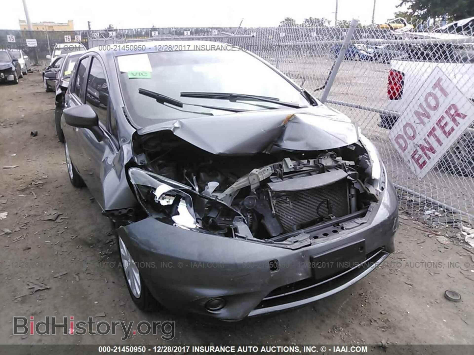 2016 Nissan Versa note - VIN: 3N1CE2CP1GL370635 - Фото 6