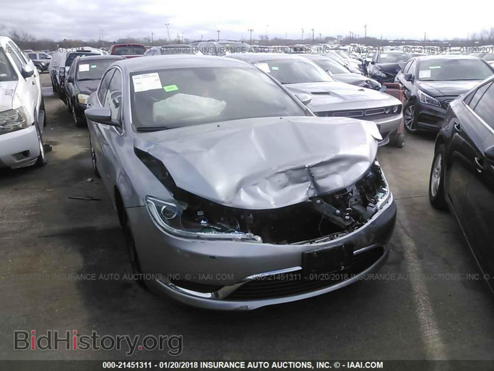 2016 Chrysler 200 - VIN: 1C3CCCAB3GN159425 - Фото 6