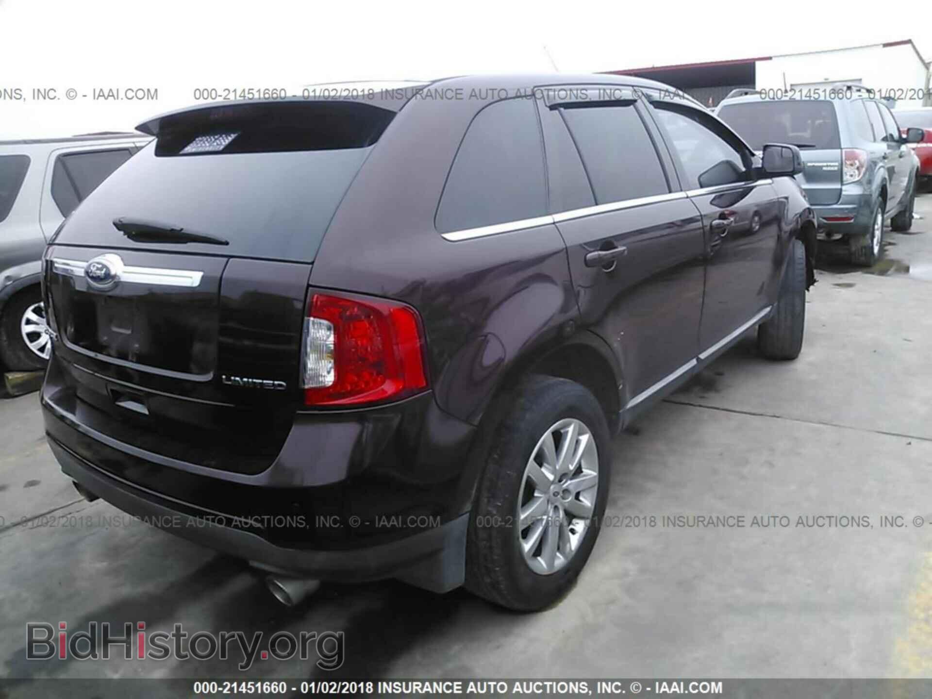 2011 Ford Edge - VIN: 2FMDK3KC0BBA31038 - Photo 4