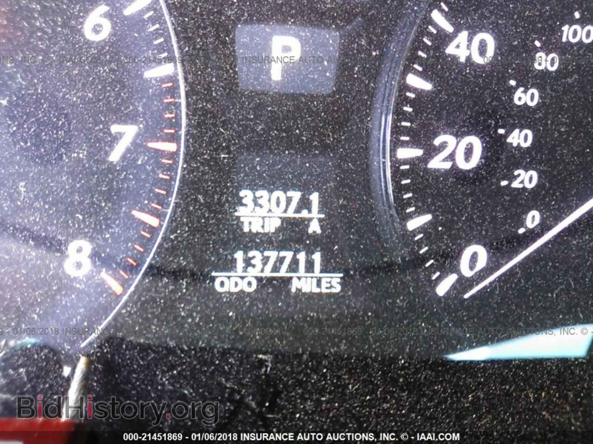 2011 Lexus Ls - VIN: JTHBL5EF9B5105490 - Photo 7