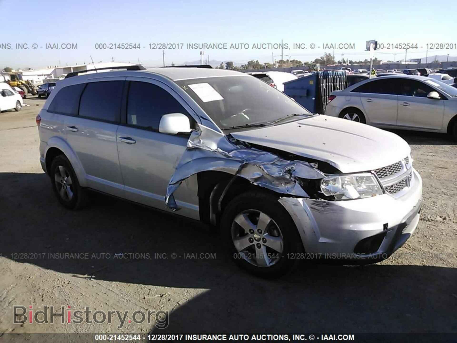 Photo 3D4PG1FG3BT532825 - Dodge Journey 2011