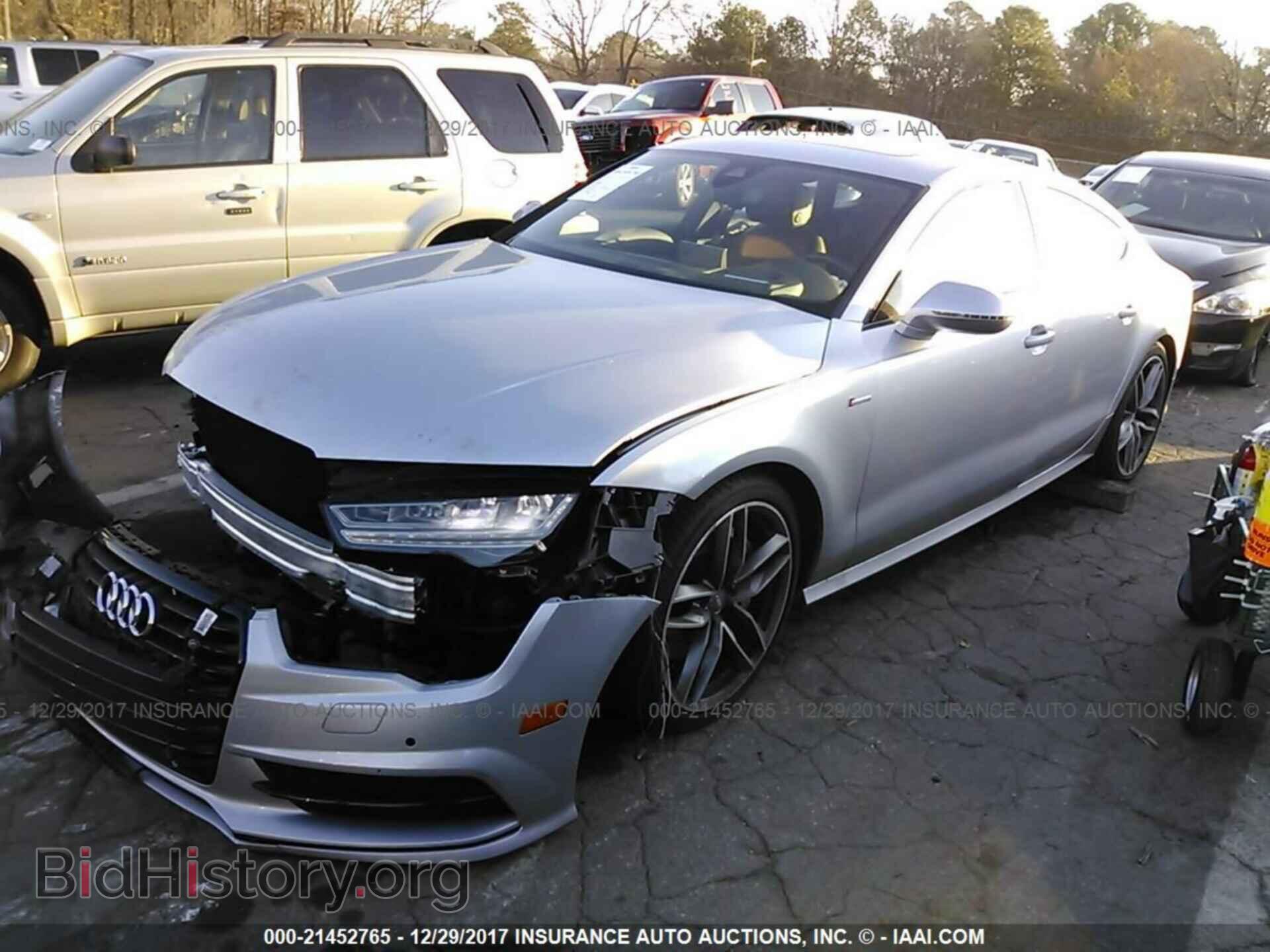 2016 Audi A7 - VIN: WAU2GAFC1GN118743 - Фото 2