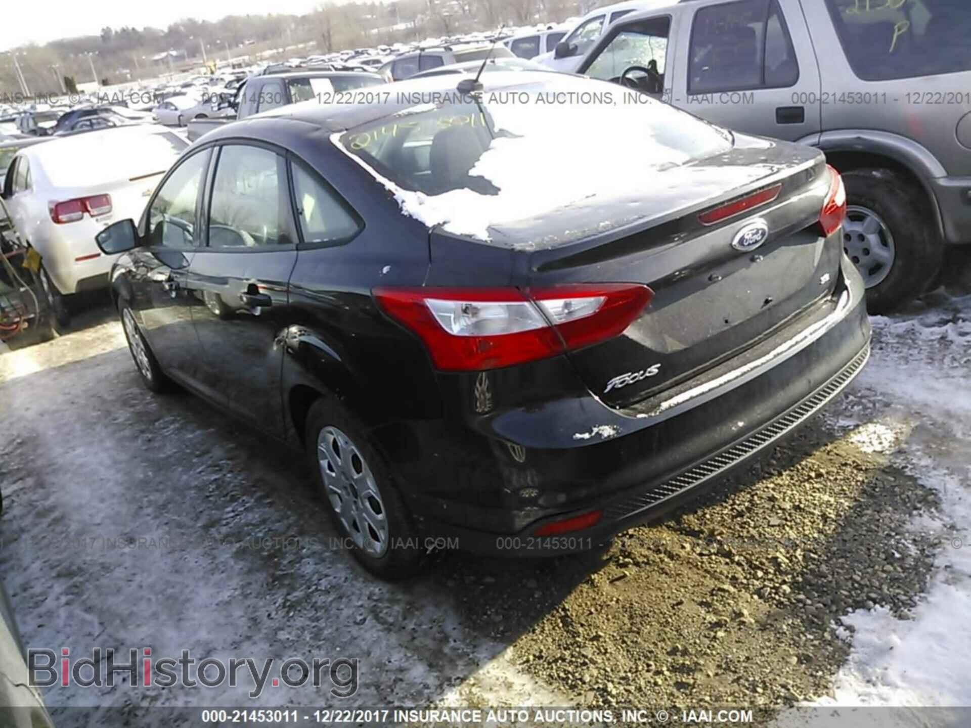 2012 Ford Focus - VIN: 1FAHP3F2XCL442964 - Фото 3