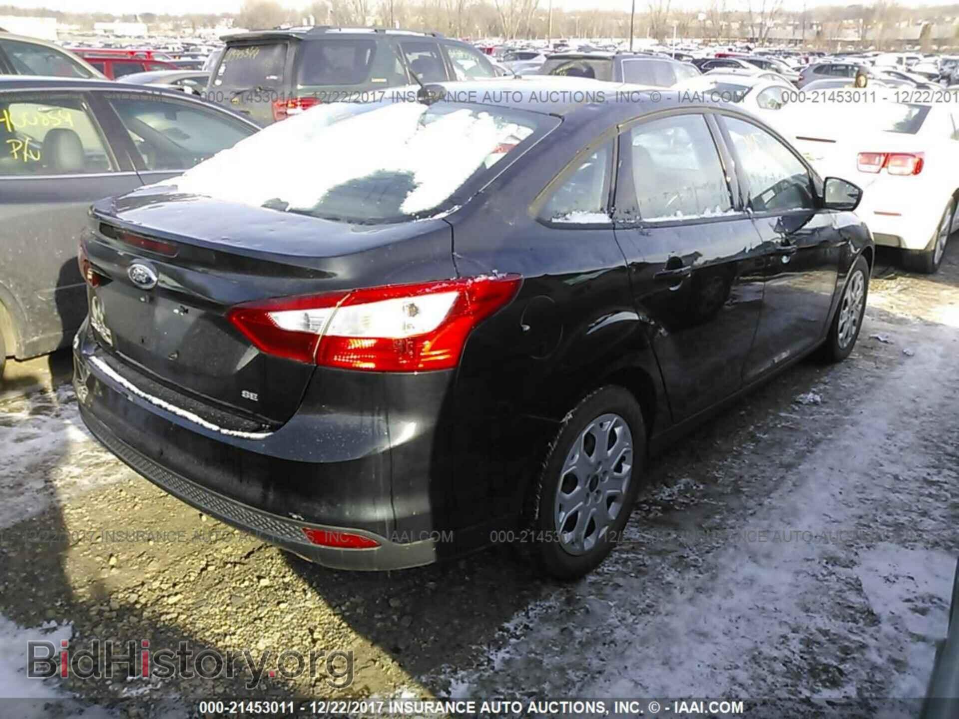 2012 Ford Focus - VIN: 1FAHP3F2XCL442964 - Фото 4