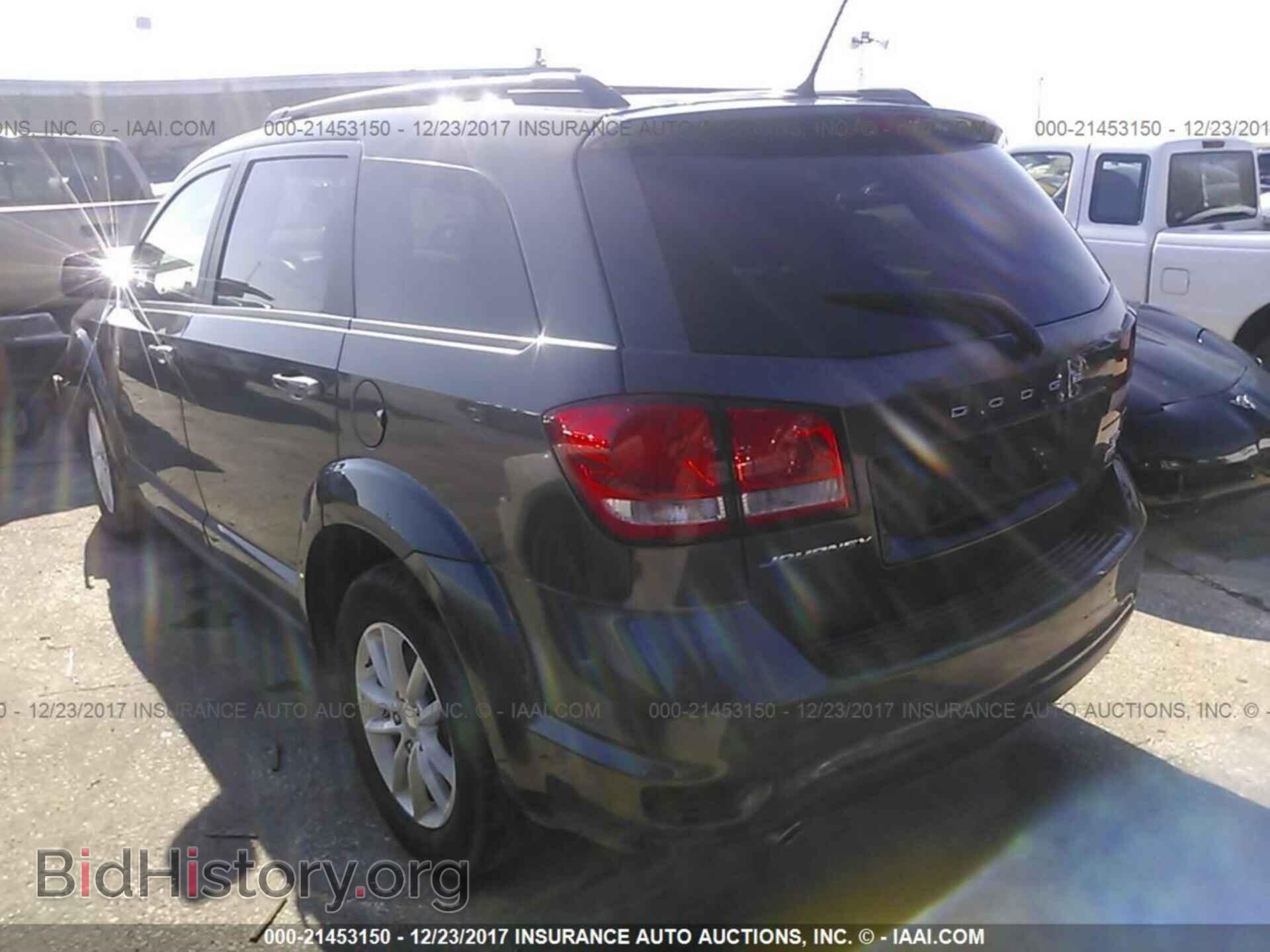 2017 Dodge Journey - VIN: 3C4PDCBG0HT518056 - Фото 3