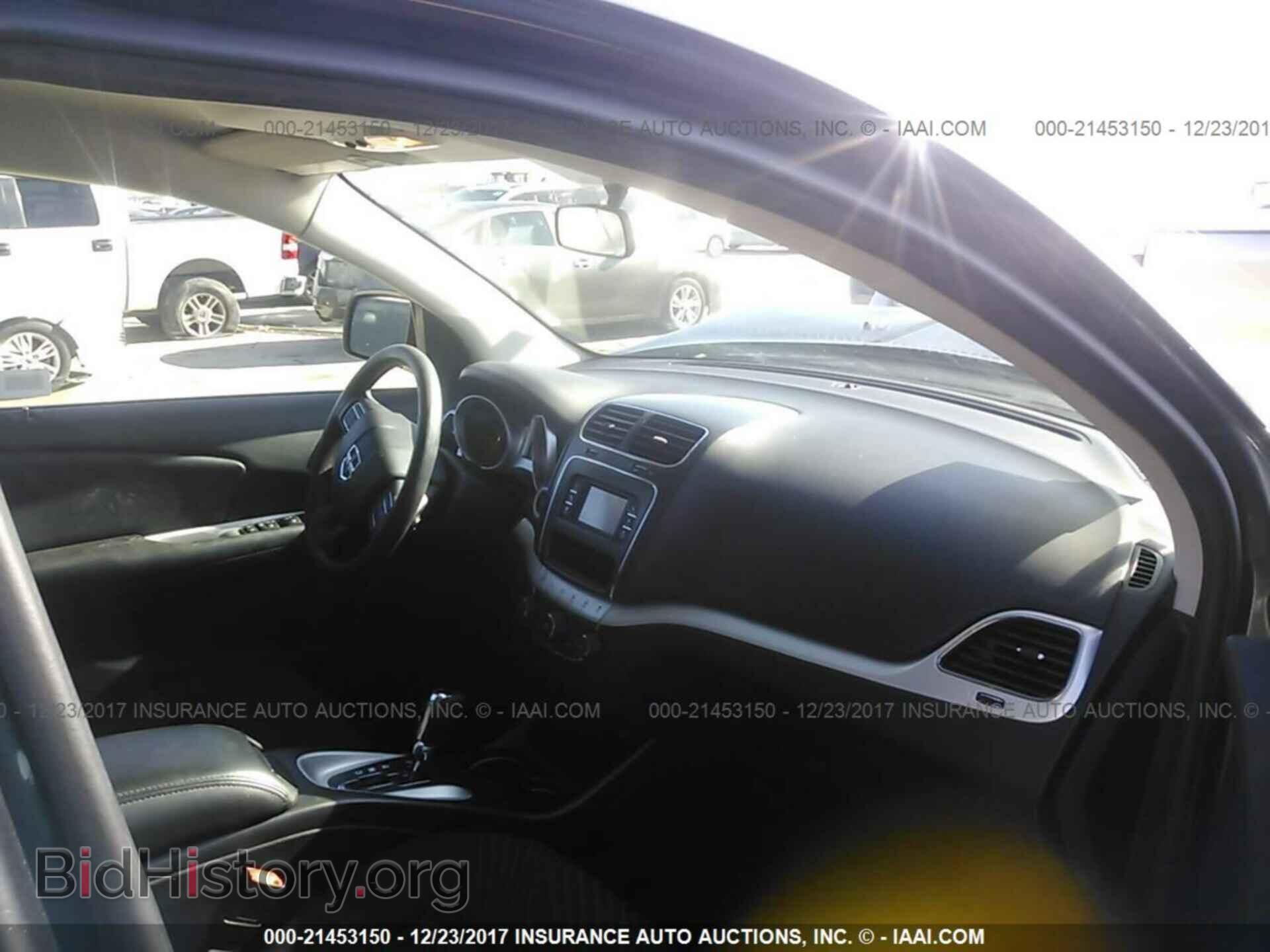2017 Dodge Journey - VIN: 3C4PDCBG0HT518056 - Фото 5
