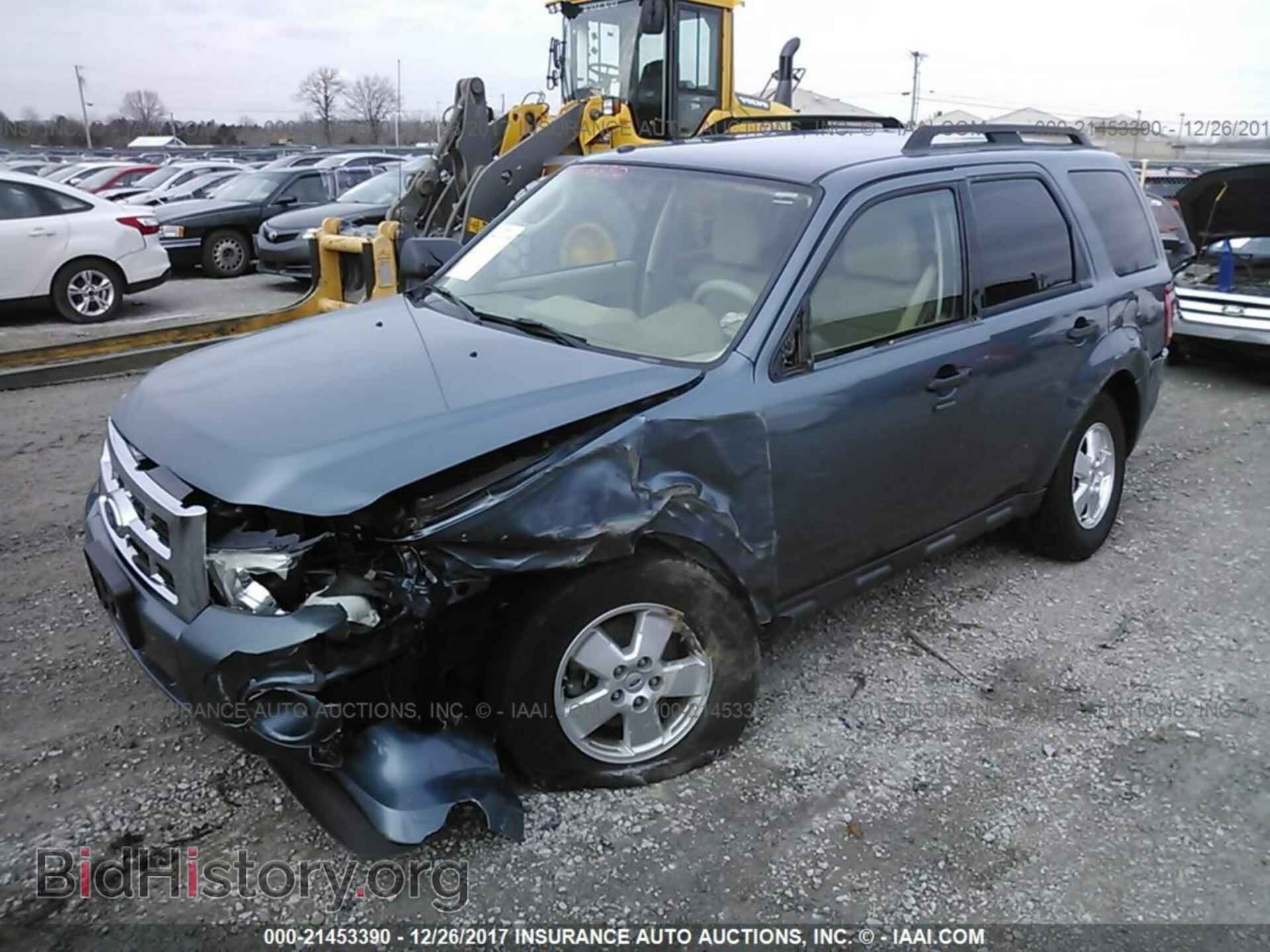 2011 Ford Escape - VIN: 1FMCU0DG1BKC43148 - Фото 6