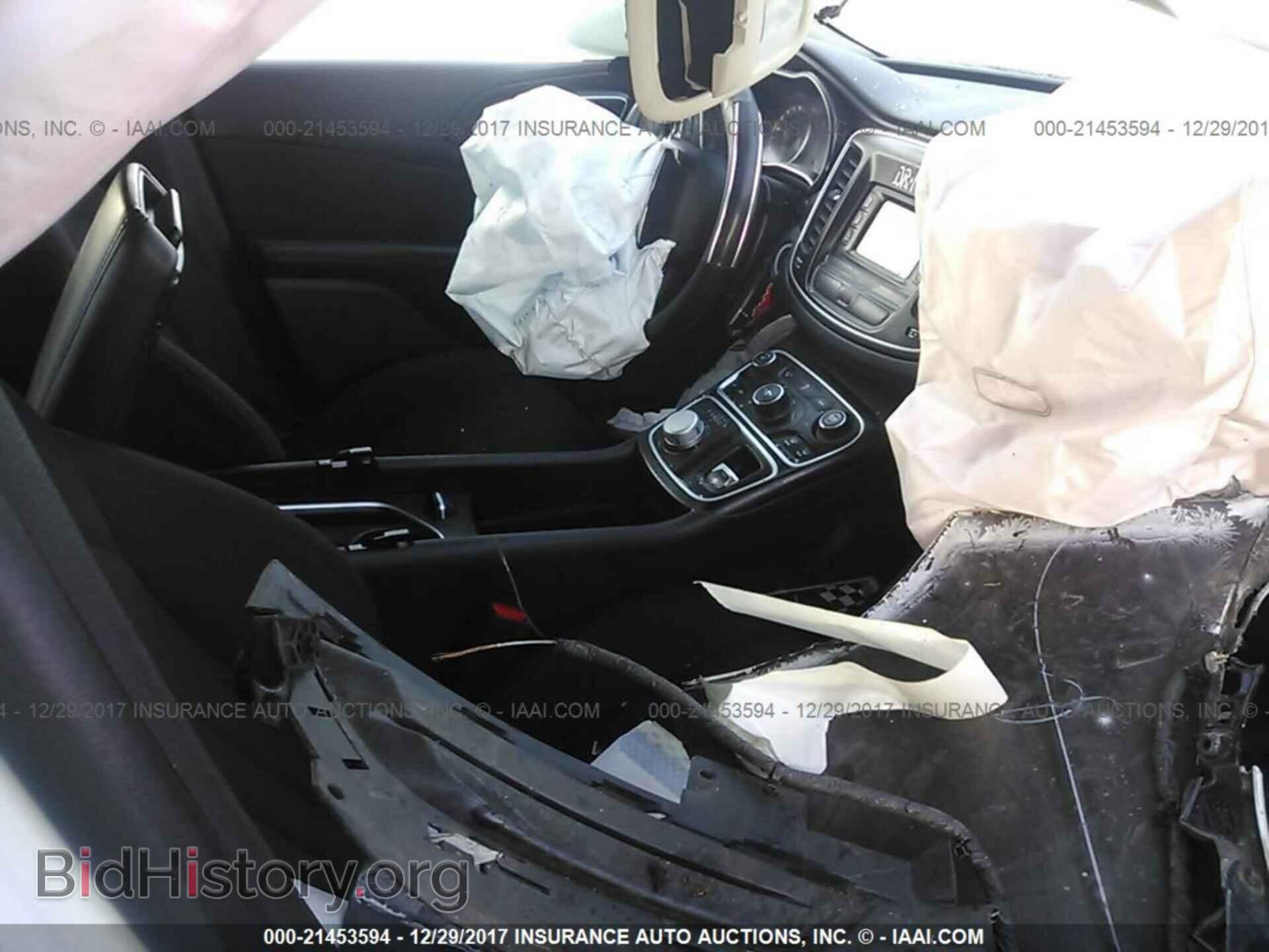 2015 Chrysler 200 - VIN: 1C3CCCAB9FN680289 - Photo 5