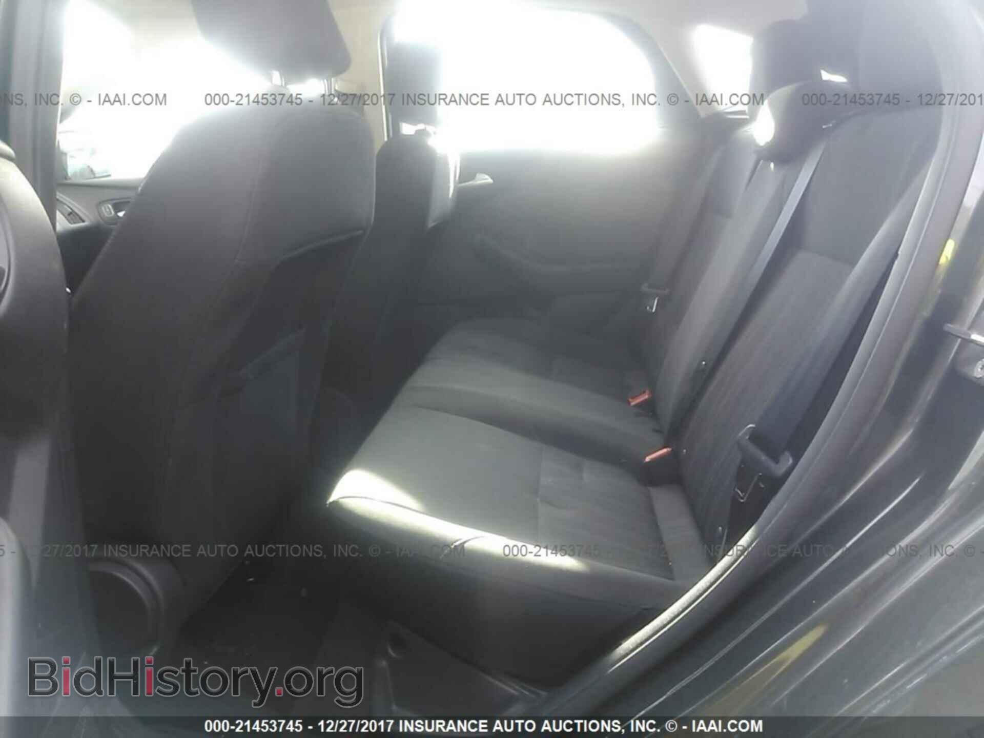 2015 Ford Focus - VIN: 1FADP3K24FL254191 - Photo 8