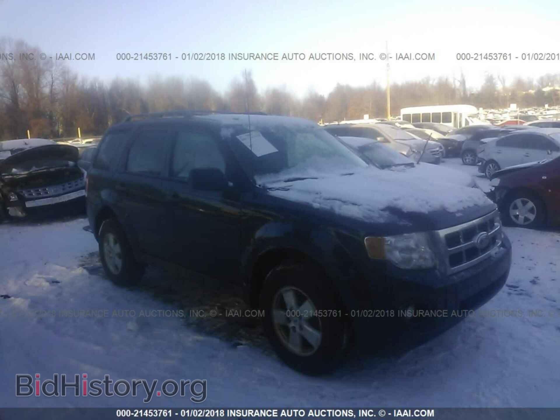 Photo 1FMCU9DG9CKA92744 - Ford Escape 2012