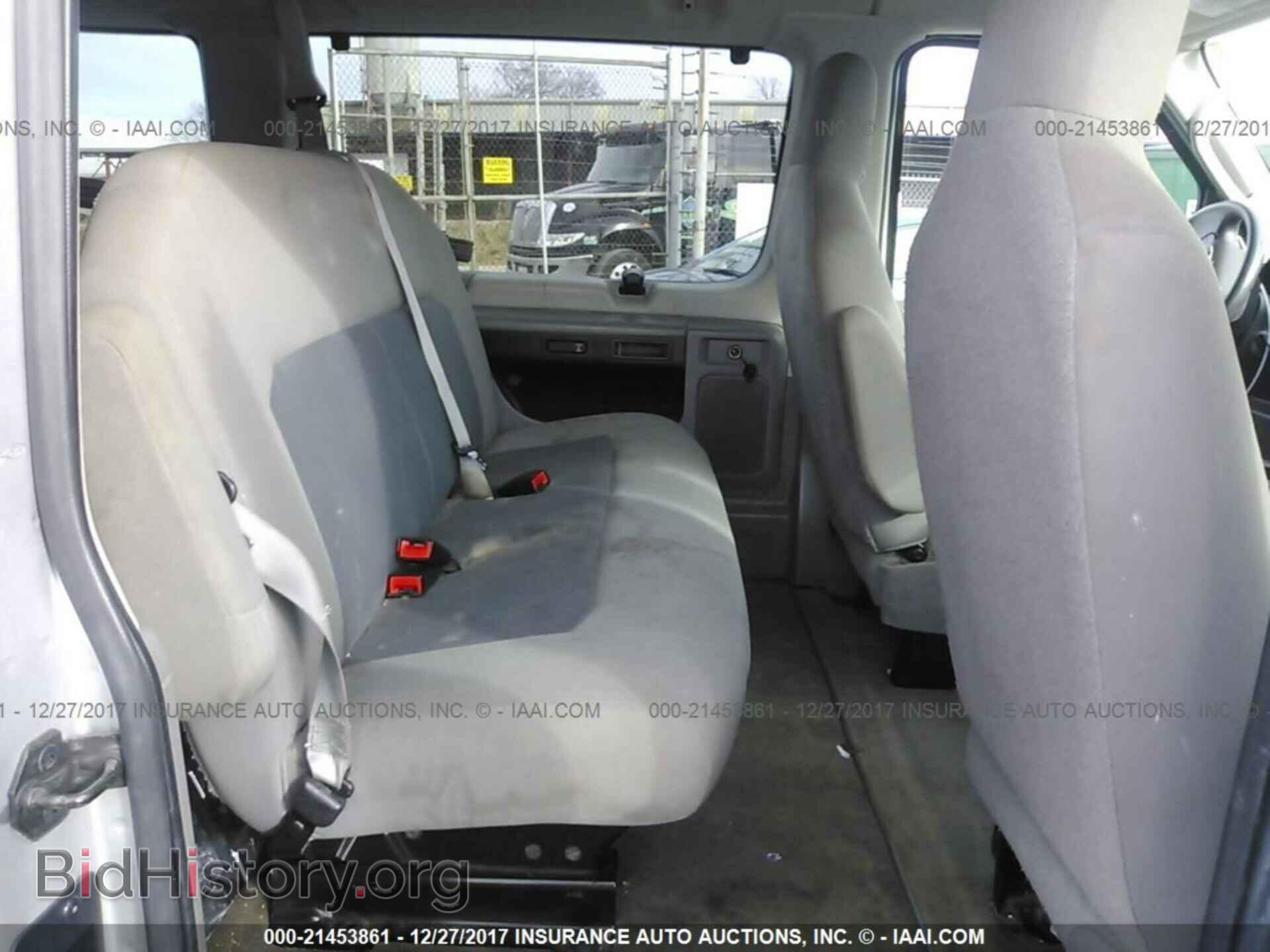2014 Ford Econoline - VIN: 1FBNE3BL9EDA32241 - Фото 8