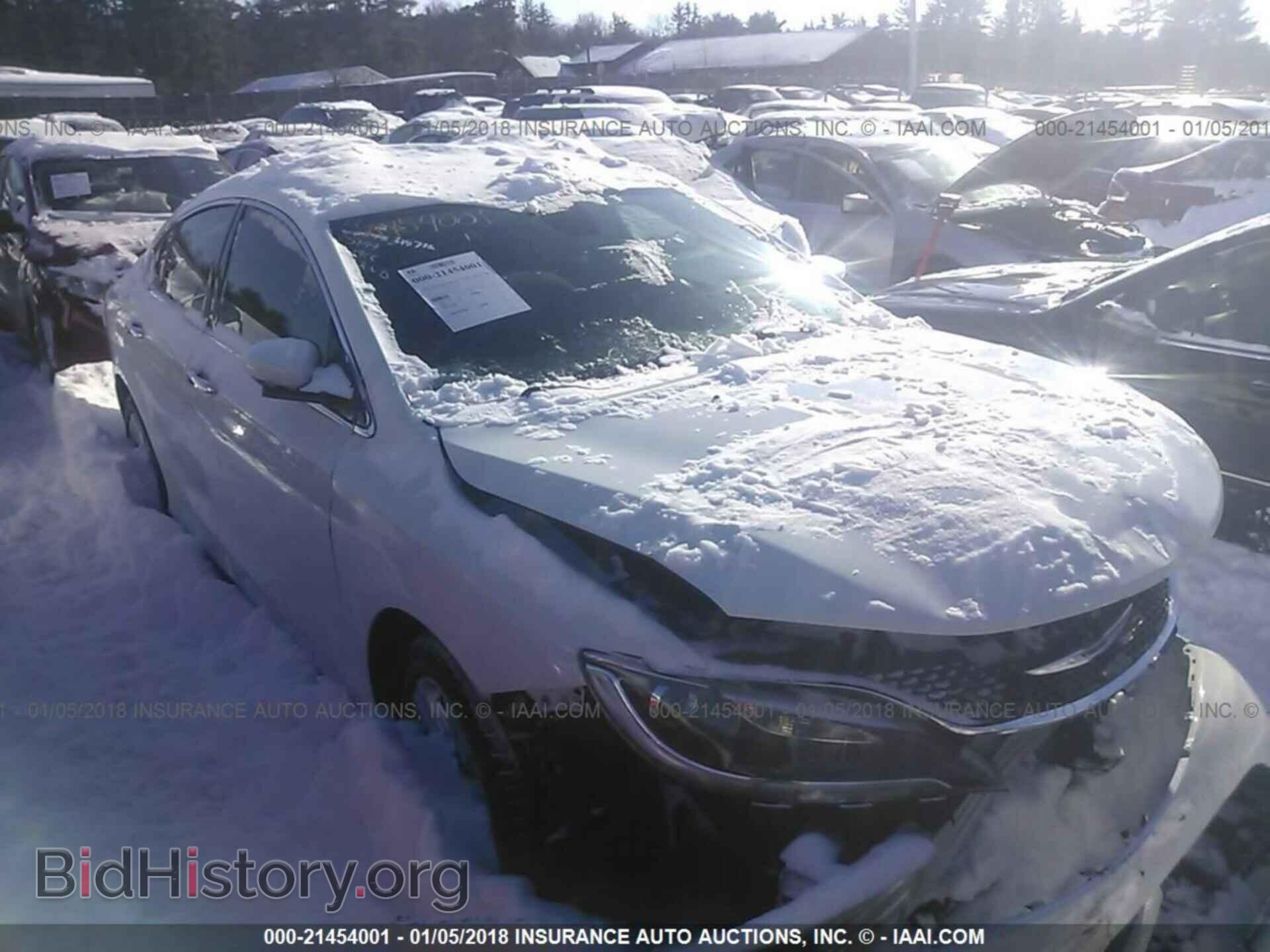 Photo 1C3CCCAB9FN595114 - Chrysler 200 2015