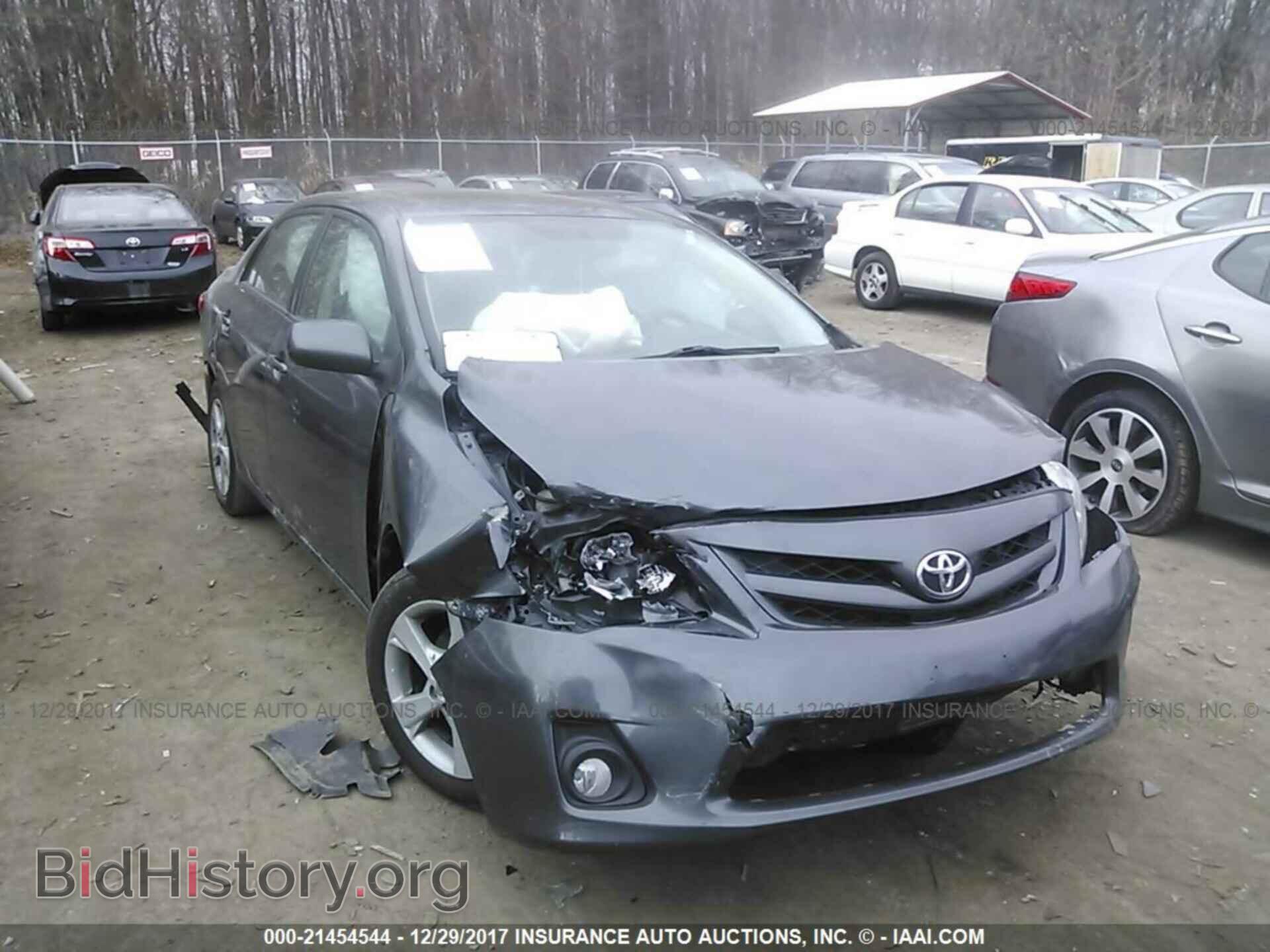 Фотография 2T1BU4EE8CC861140 - Toyota Corolla 2012