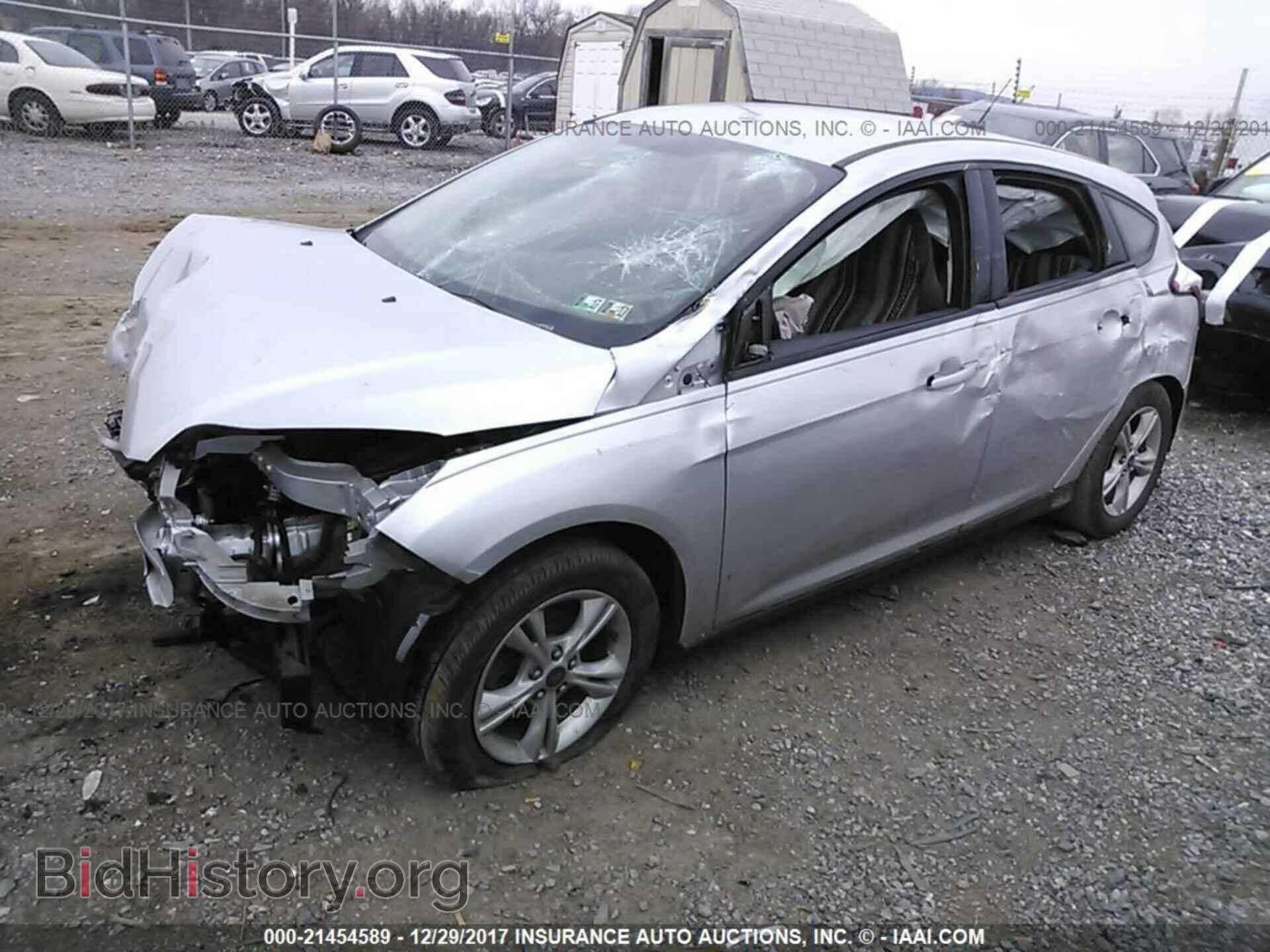2014 Ford Focus - VIN: 1FADP3K24EL446774 - Photo 2