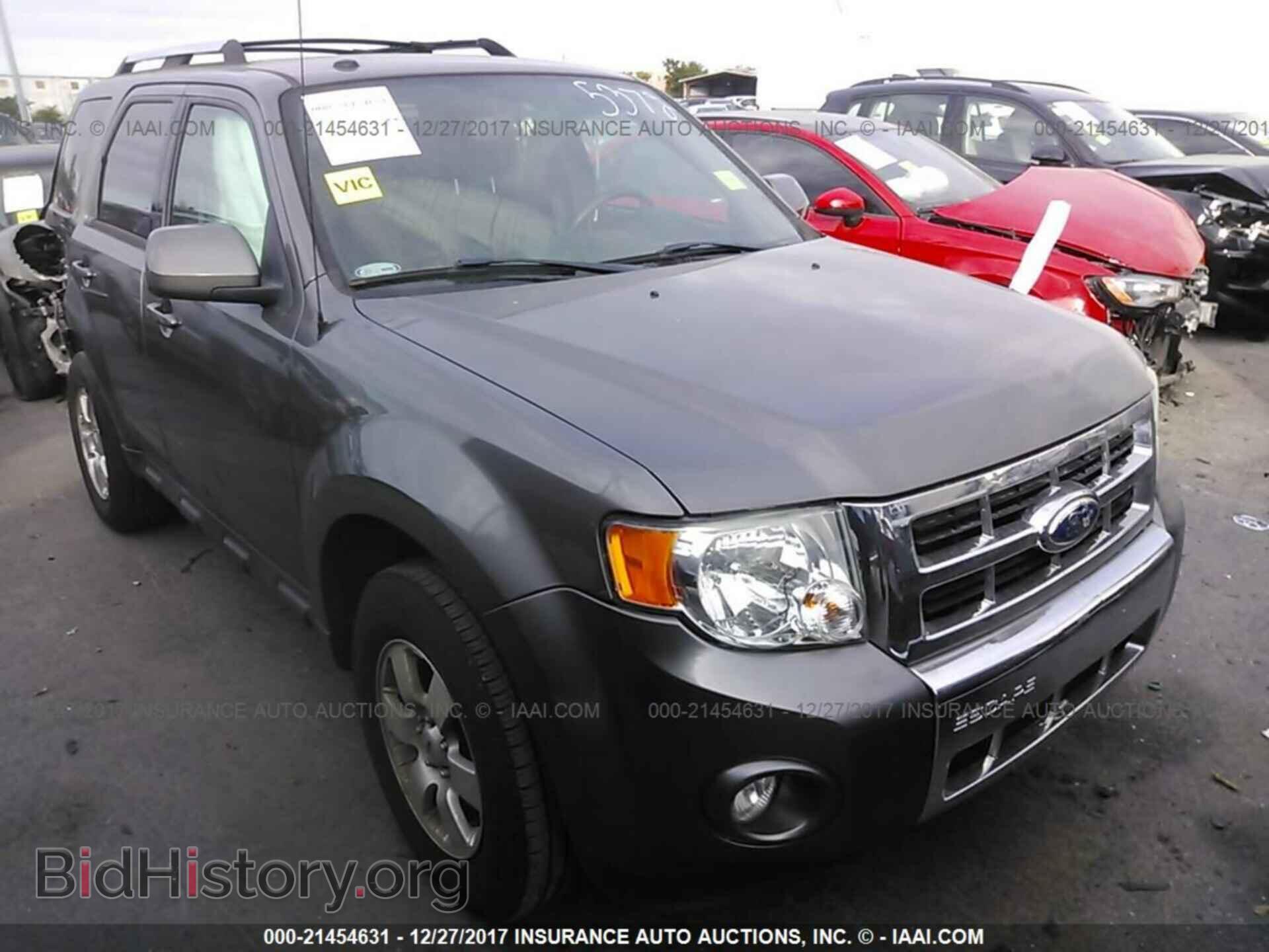 Photo 1FMCU0E78CKA55372 - Ford Escape 2012