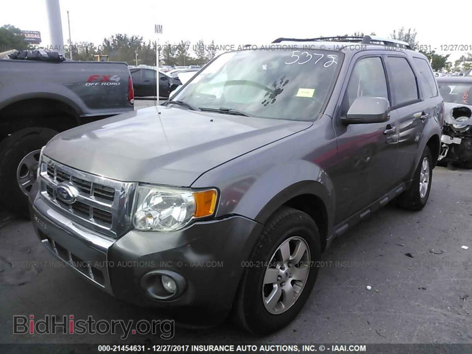 2012 Ford Escape - VIN: 1FMCU0E78CKA55372 - Photo 2