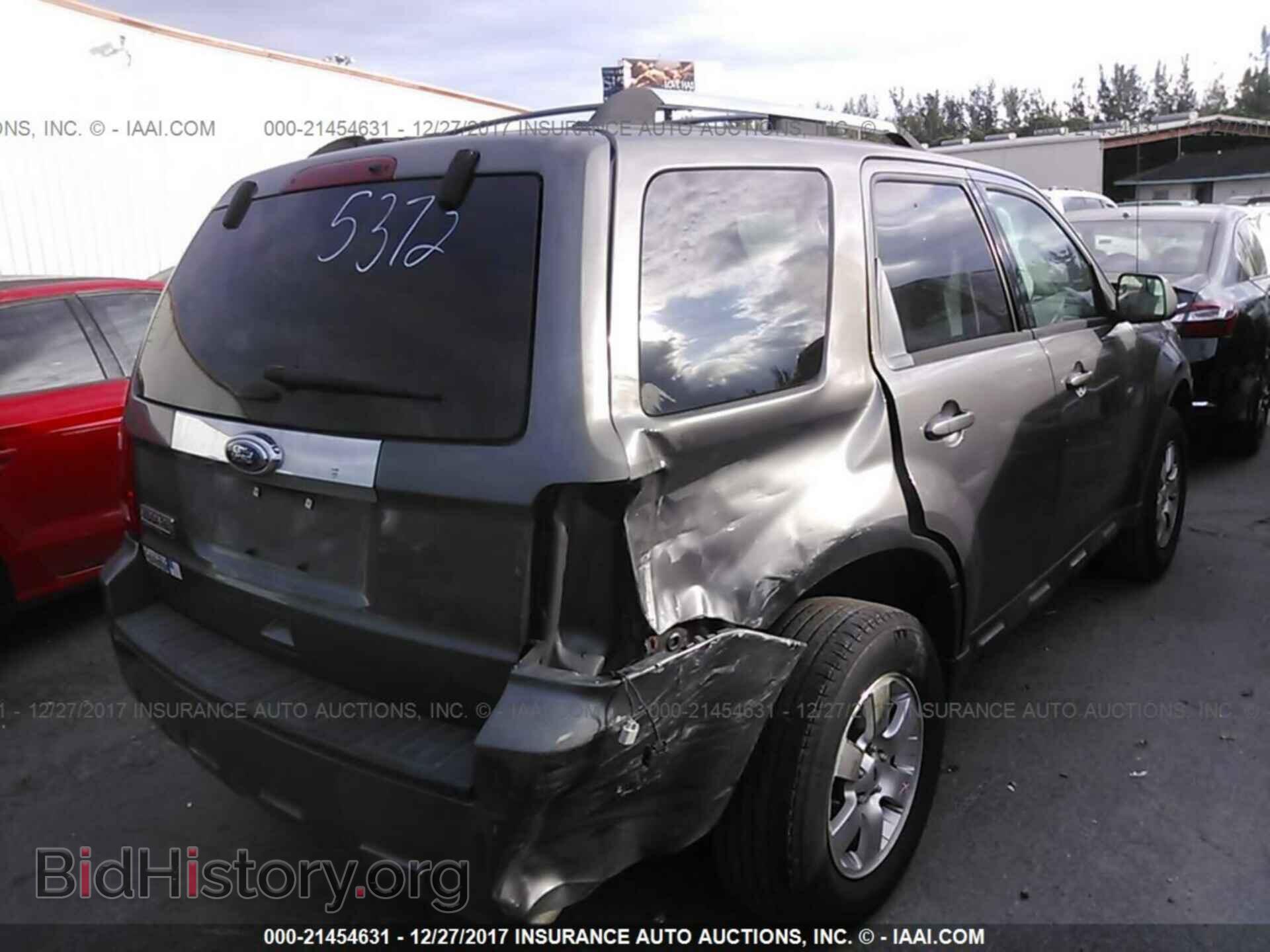 2012 Ford Escape - VIN: 1FMCU0E78CKA55372 - Photo 6