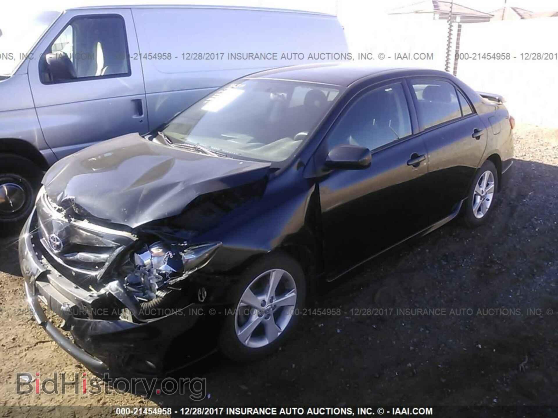 2013 Toyota Corolla - VIN: 5YFBU4EE6DP202152 - Фото 2