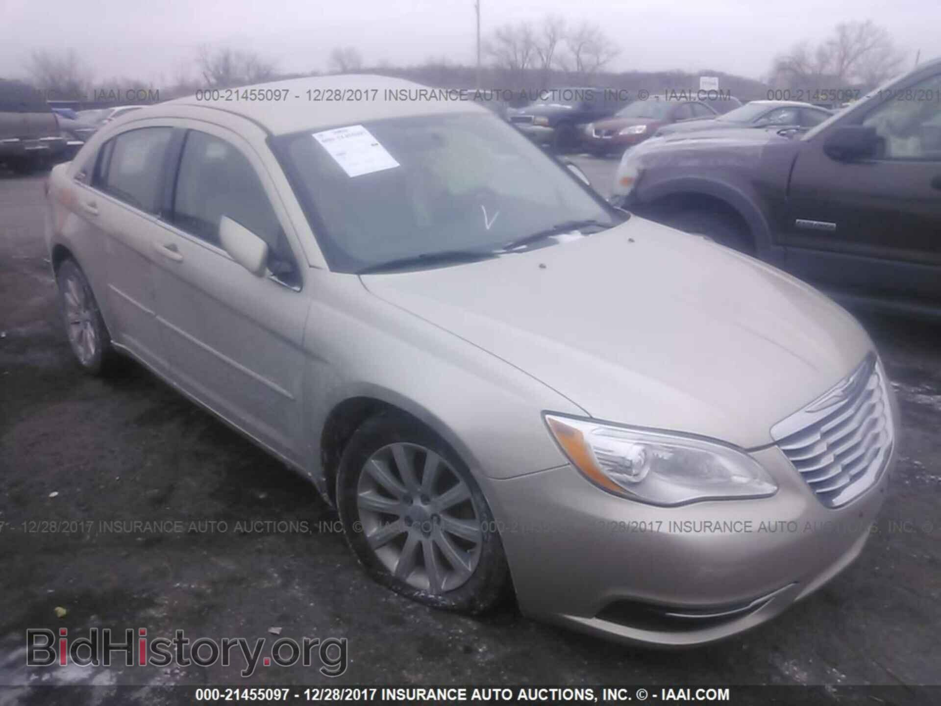 Photo 1C3CCBBG0DN678805 - Chrysler 200 2013