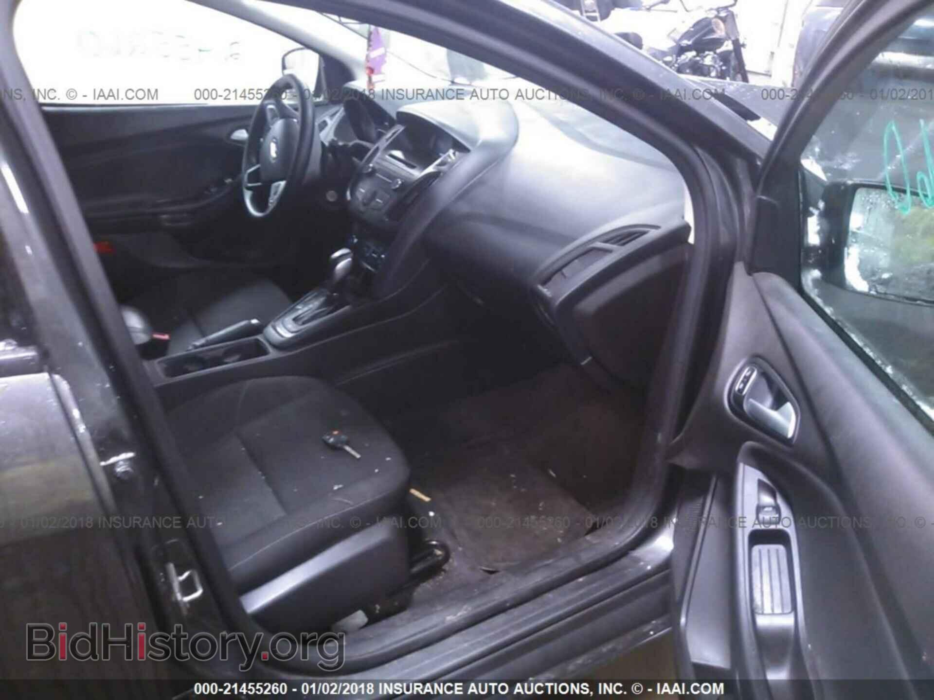 2015 Ford Focus - VIN: 1FADP3K21FL317117 - Photo 5
