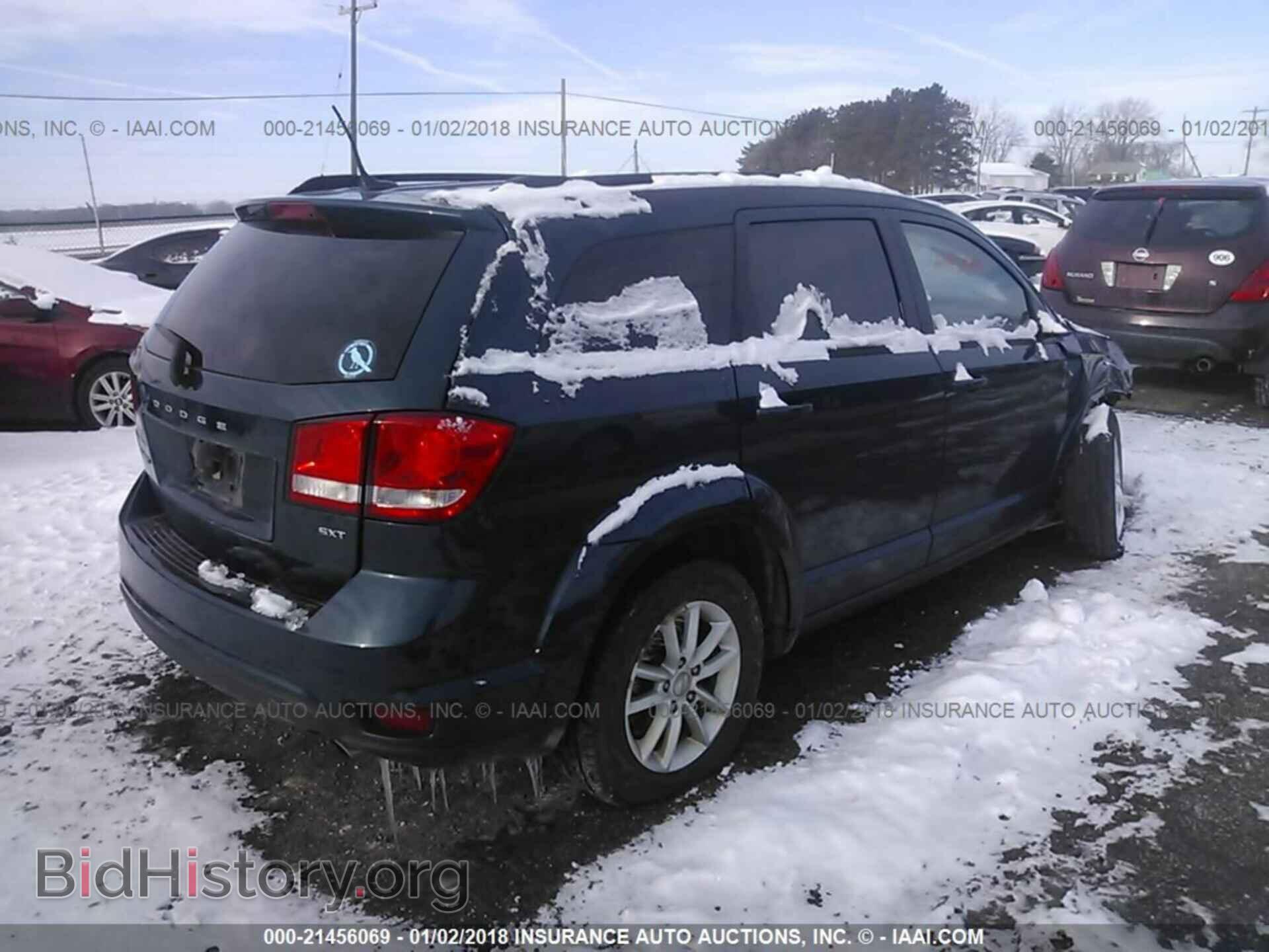 2013 Dodge Journey - VIN: 3C4PDCBG4DT517924 - Photo 4