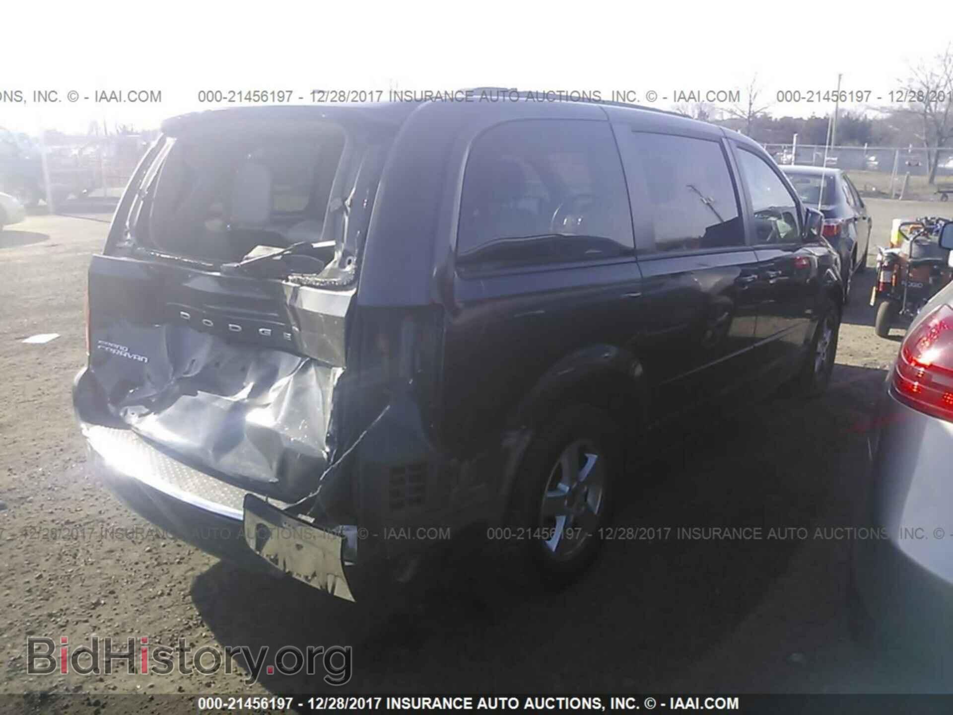 2012 Dodge Grand caravan - VIN: 2C4RDGCG2CR324378 - Фото 4