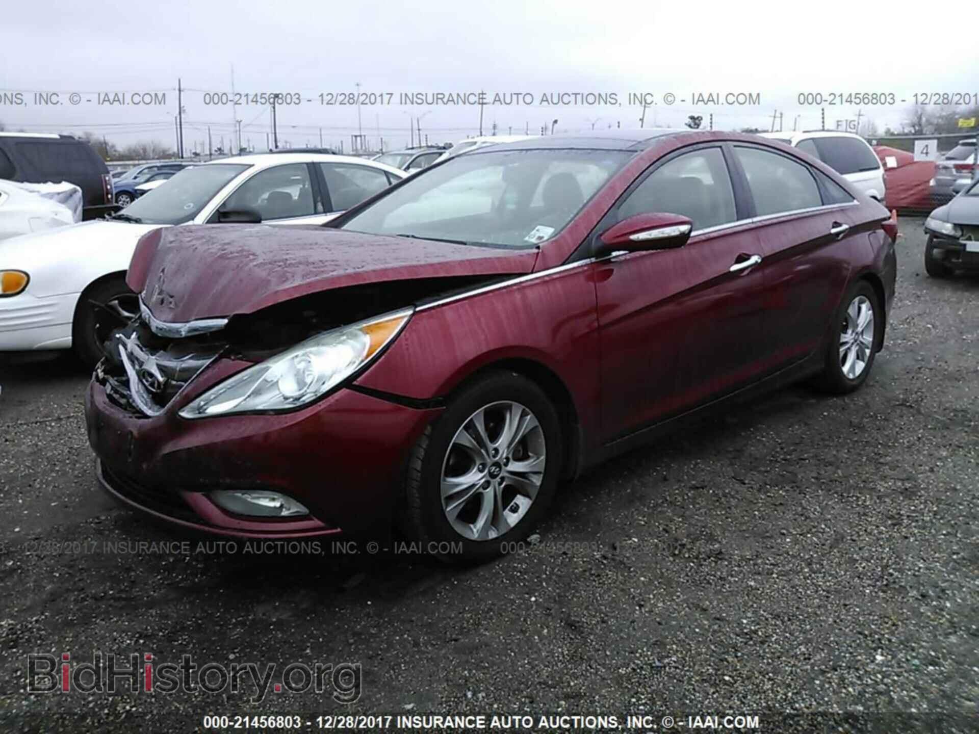 2012 Hyundai Sonata - VIN: 5NPEC4AC3CH413485 - Фото 2