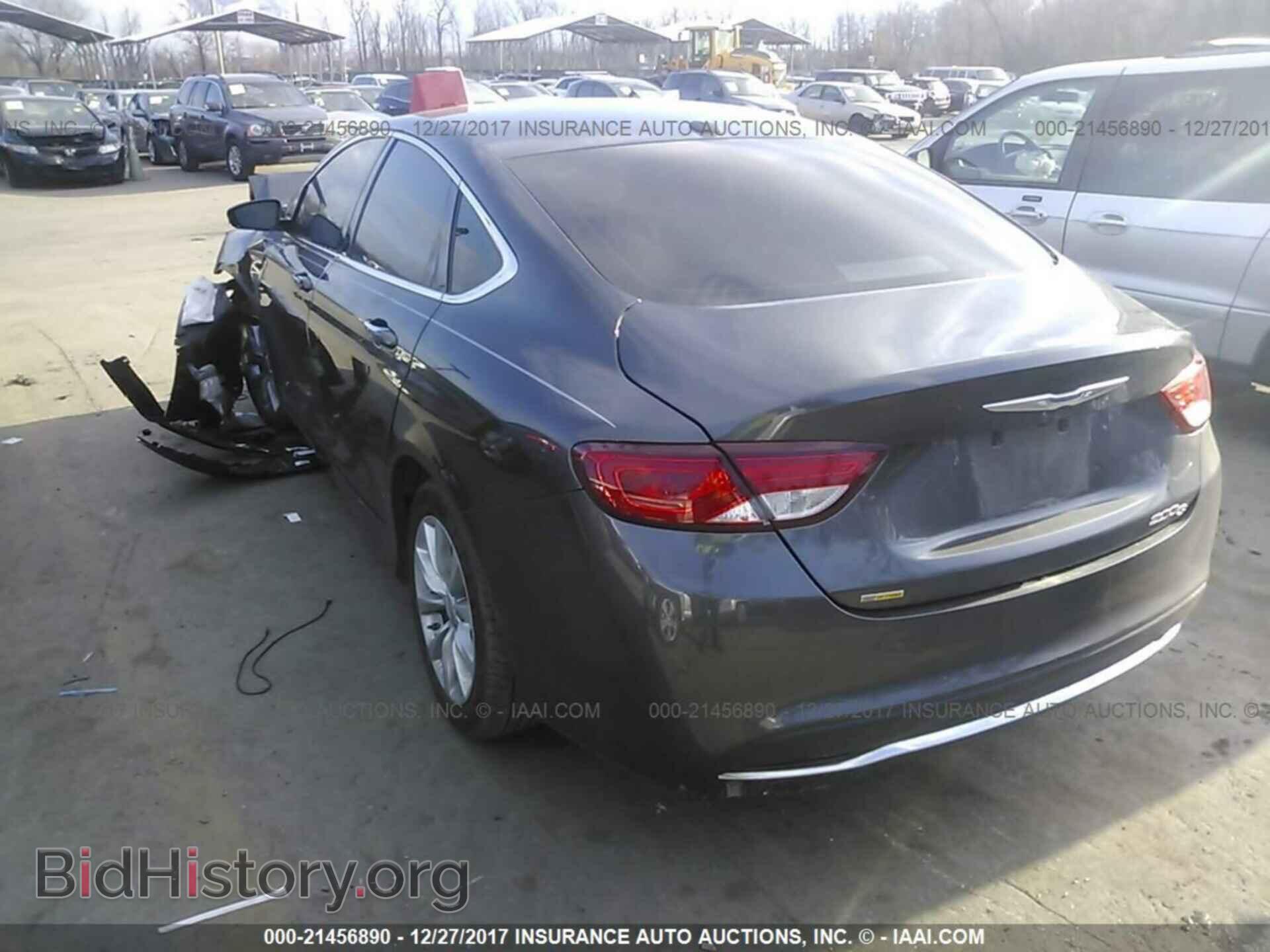 2015 Chrysler 200 - VIN: 1C3CCCCB2FN708477 - Фото 3