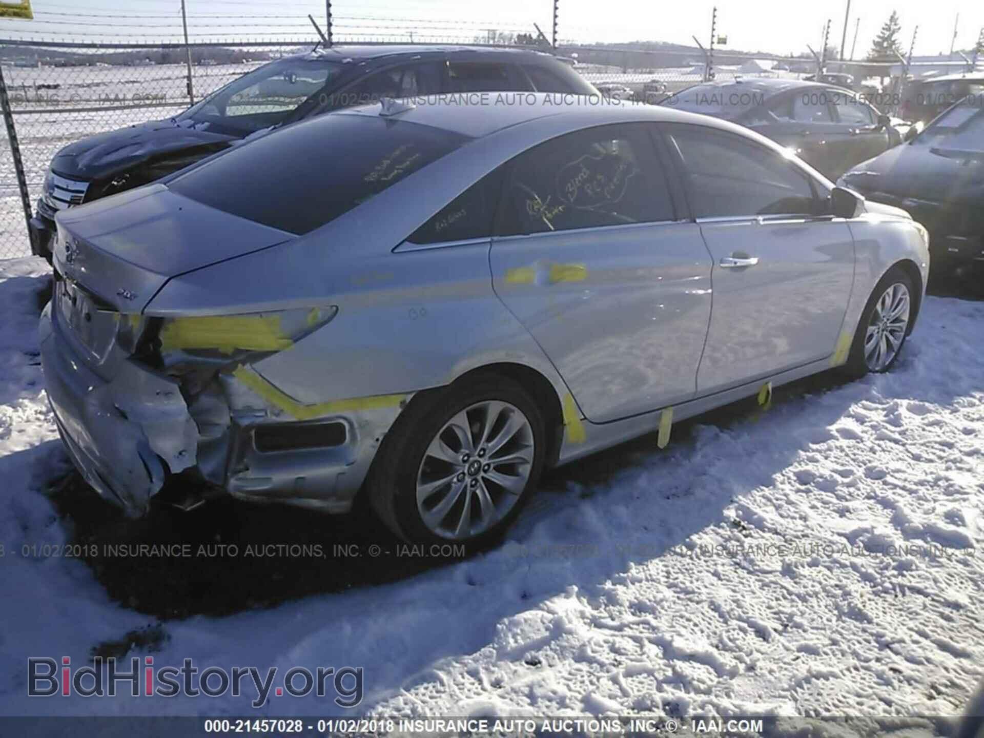 2012 Hyundai Sonata - VIN: 5NPEC4AB5CH419425 - Фото 4