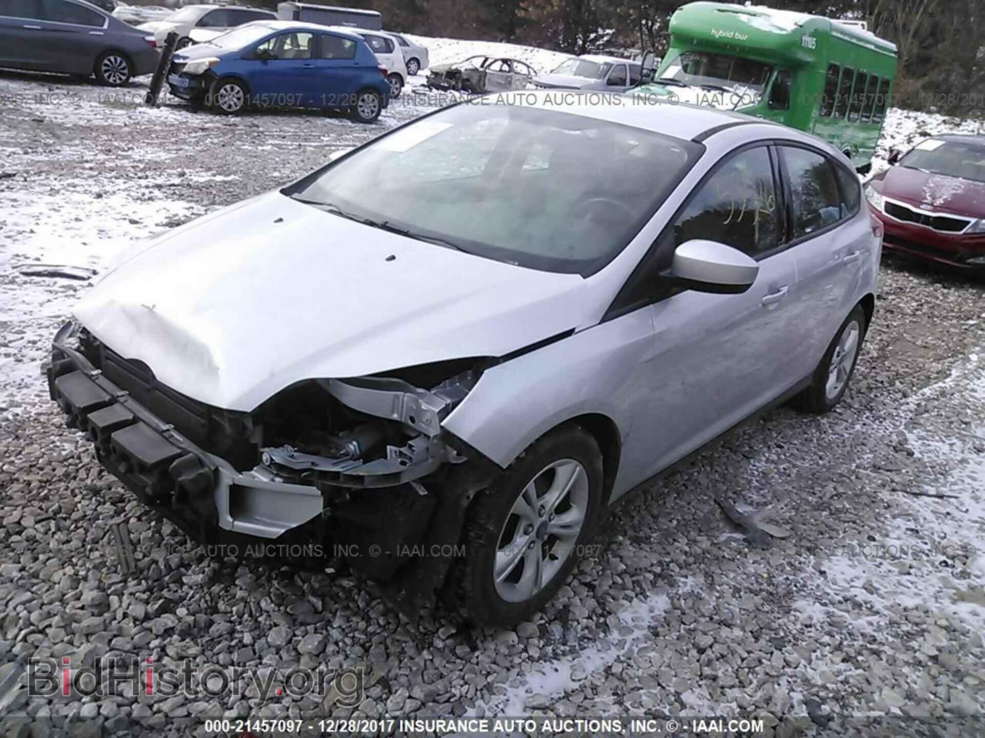 2012 Ford Focus - VIN: 1FAHP3K25CL448001 - Photo 2