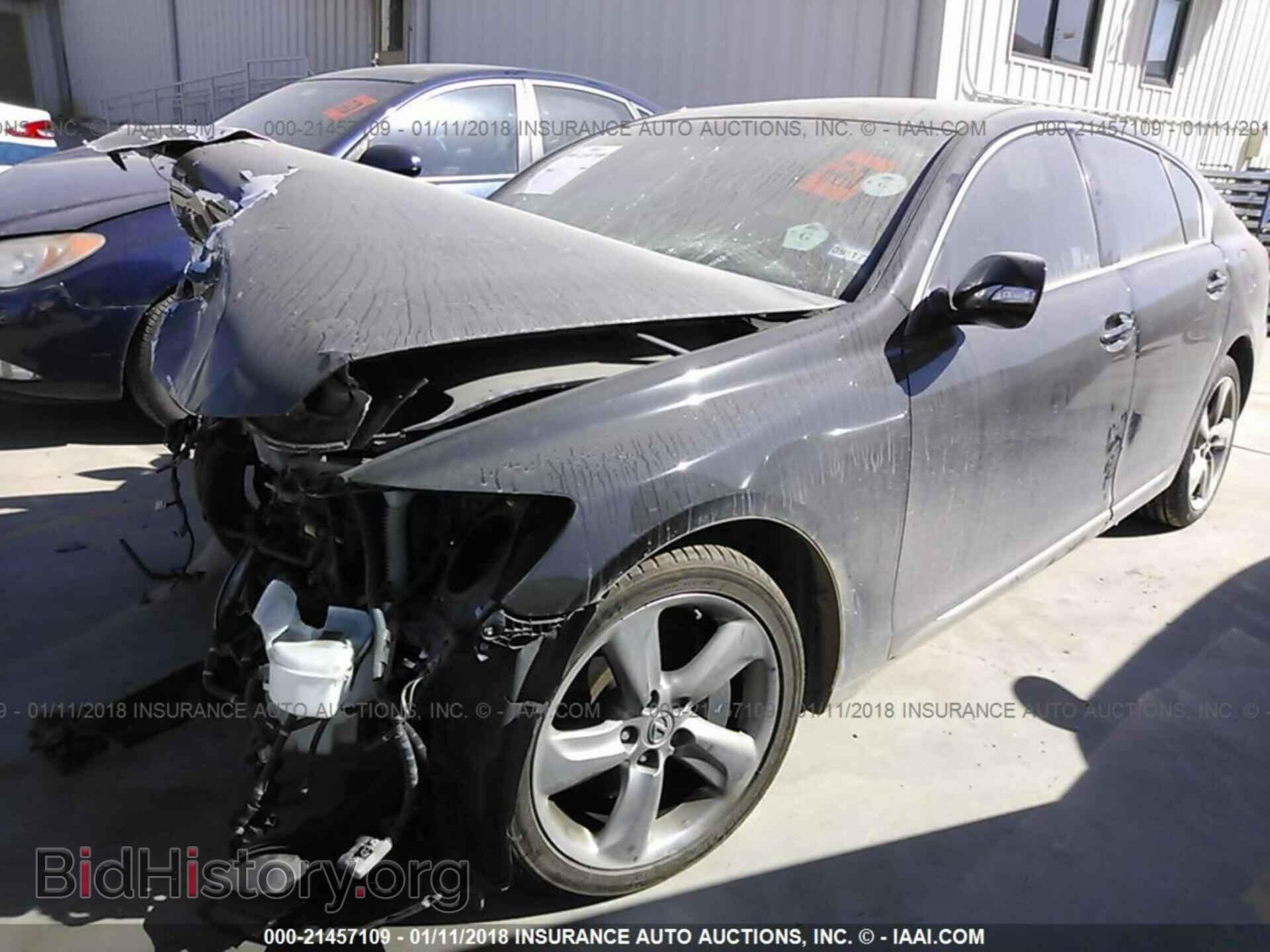 2011 Lexus Gs - VIN: JTHBE1KS2B0053573 - Photo 2