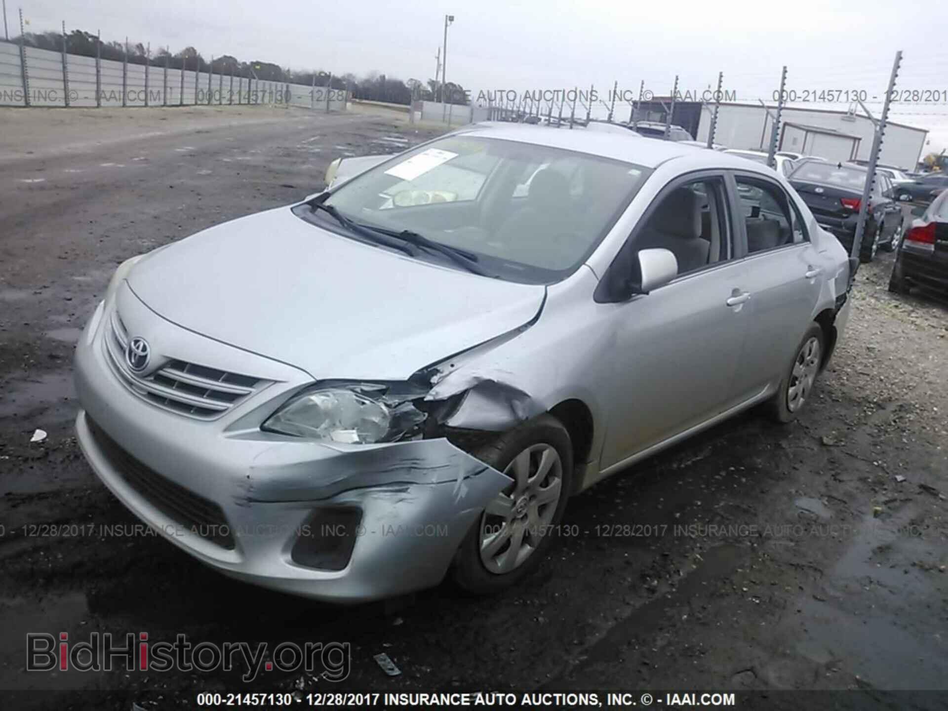2013 Toyota Corolla - VIN: 5YFBU4EE3DP138894 - Фото 2