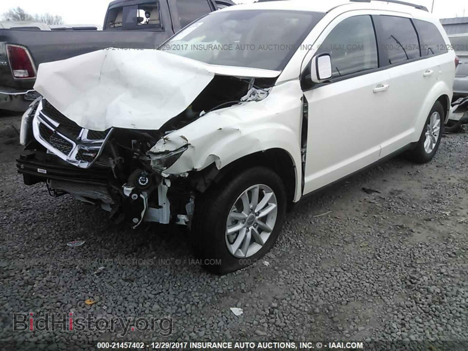 2017 Dodge Journey - VIN: 3C4PDCBB0HT601491 - Фото 2
