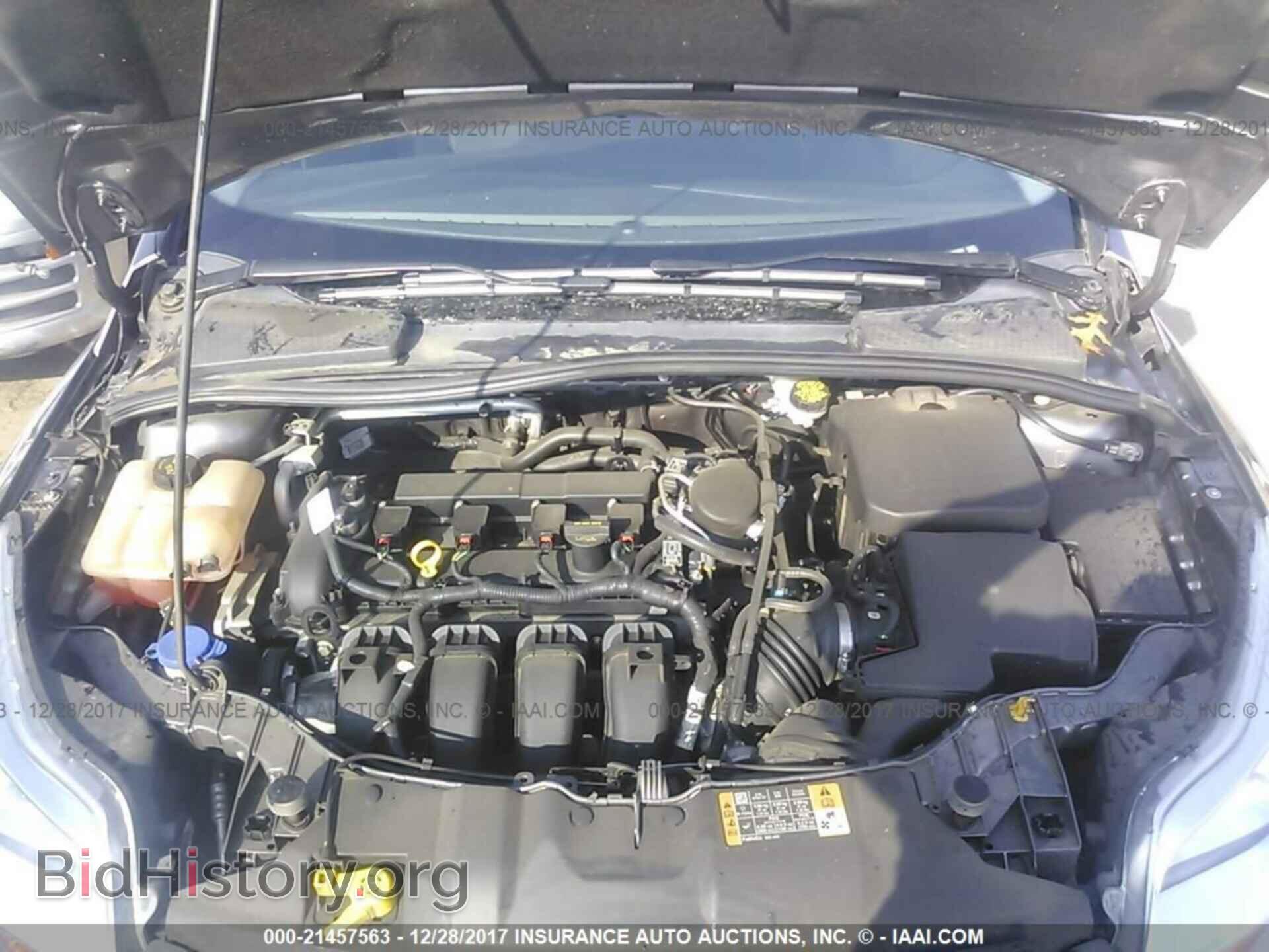 2014 Ford Focus - VIN: 1FADP3F22EL300464 - Photo 10