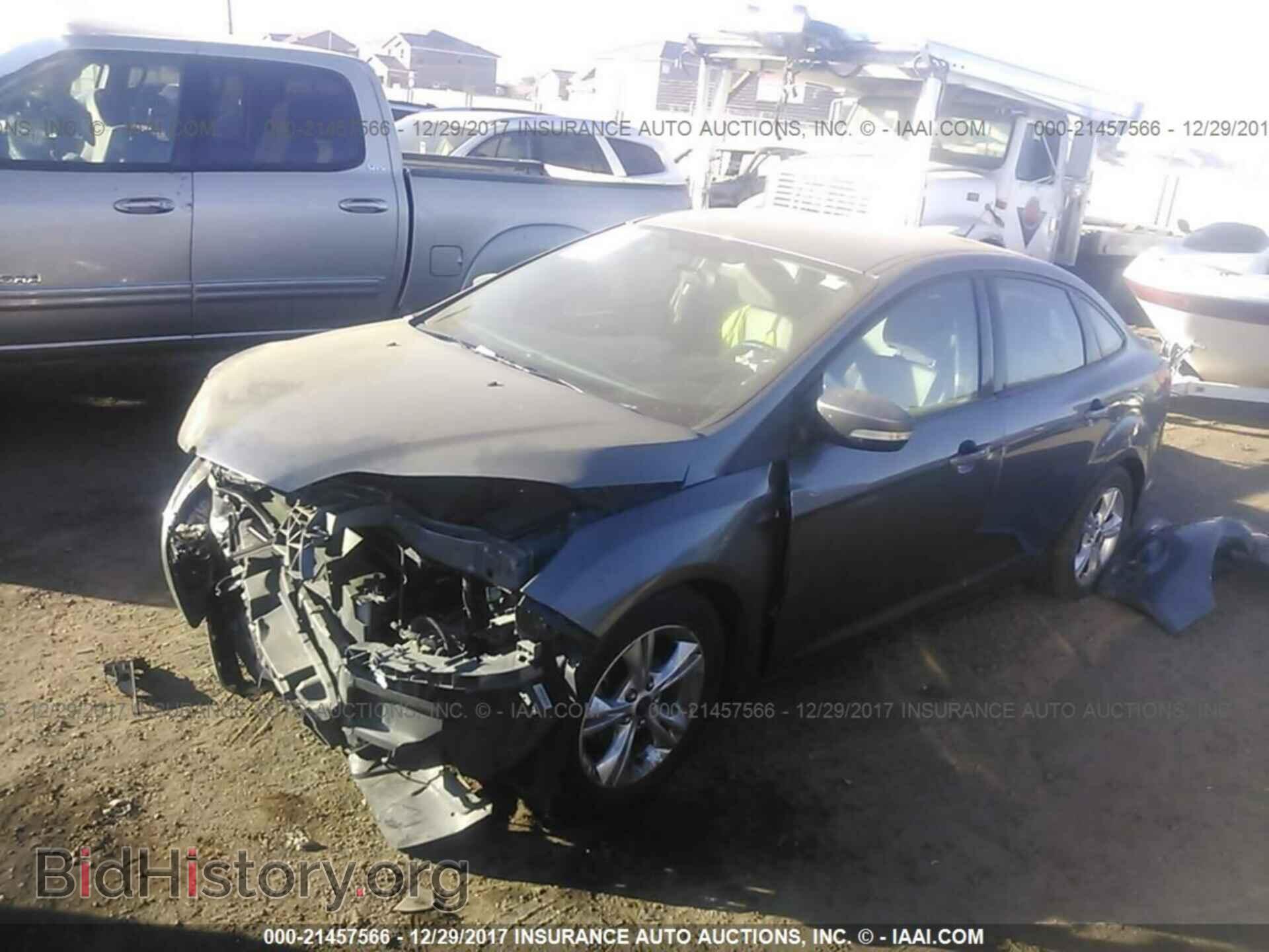 2014 Ford Focus - VIN: 1FADP3F28EL150487 - Photo 2